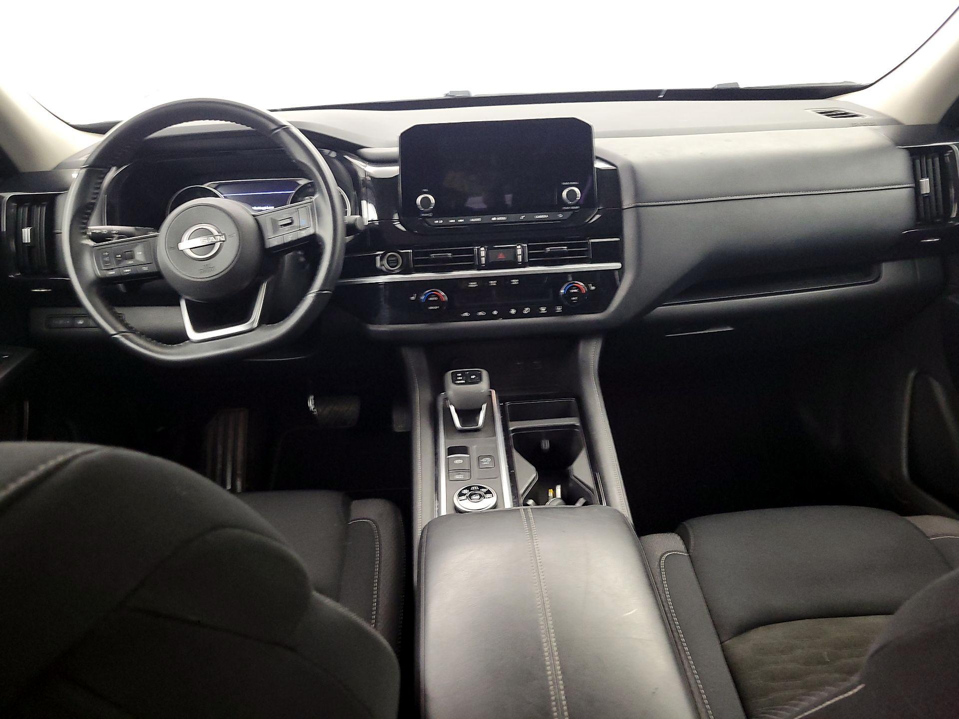 Thumbnail: 2024 Nissan Pathfinder - 9
