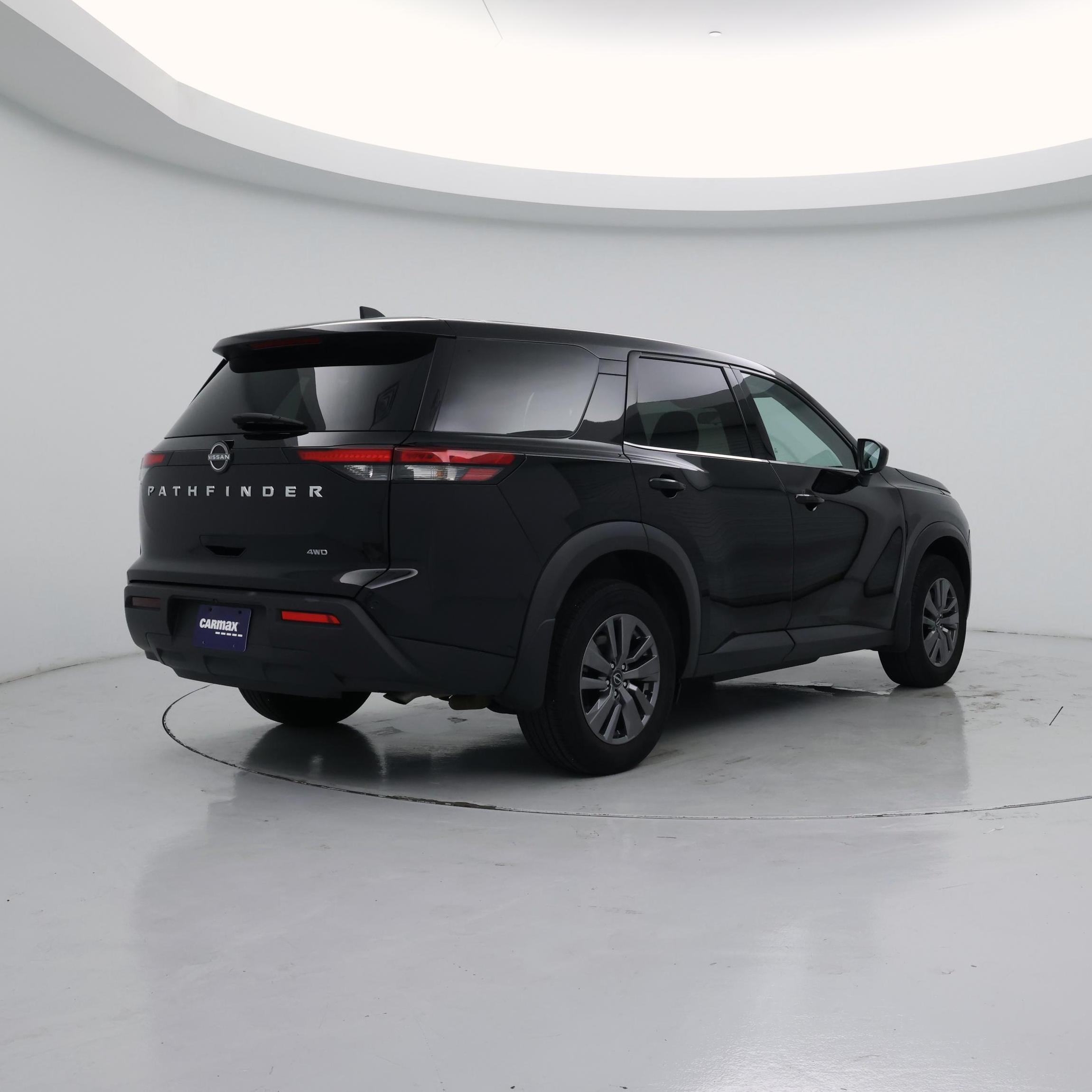 Thumbnail: 2023 Nissan Pathfinder - 8