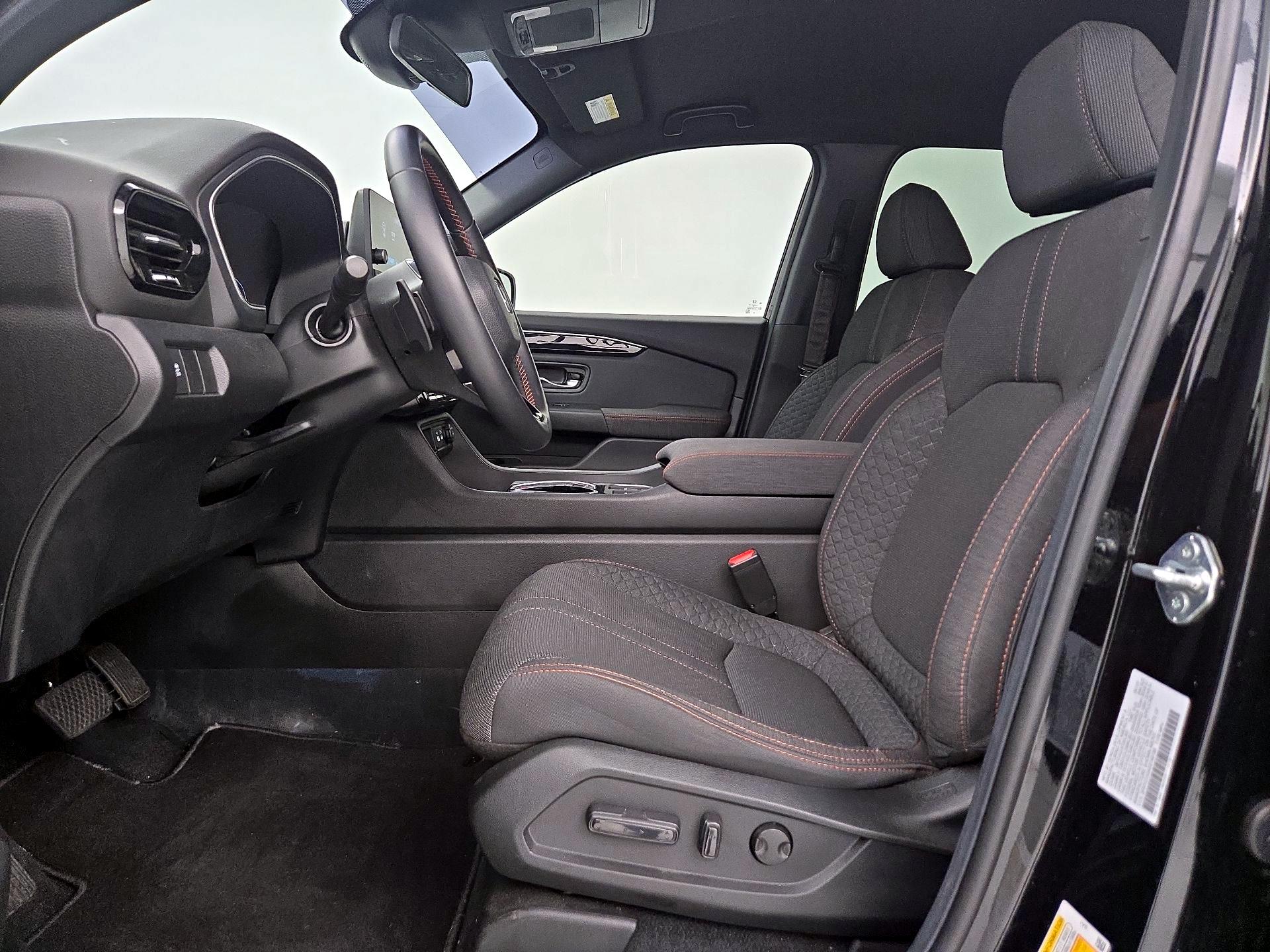 Thumbnail: 2025 Honda Pilot - 11