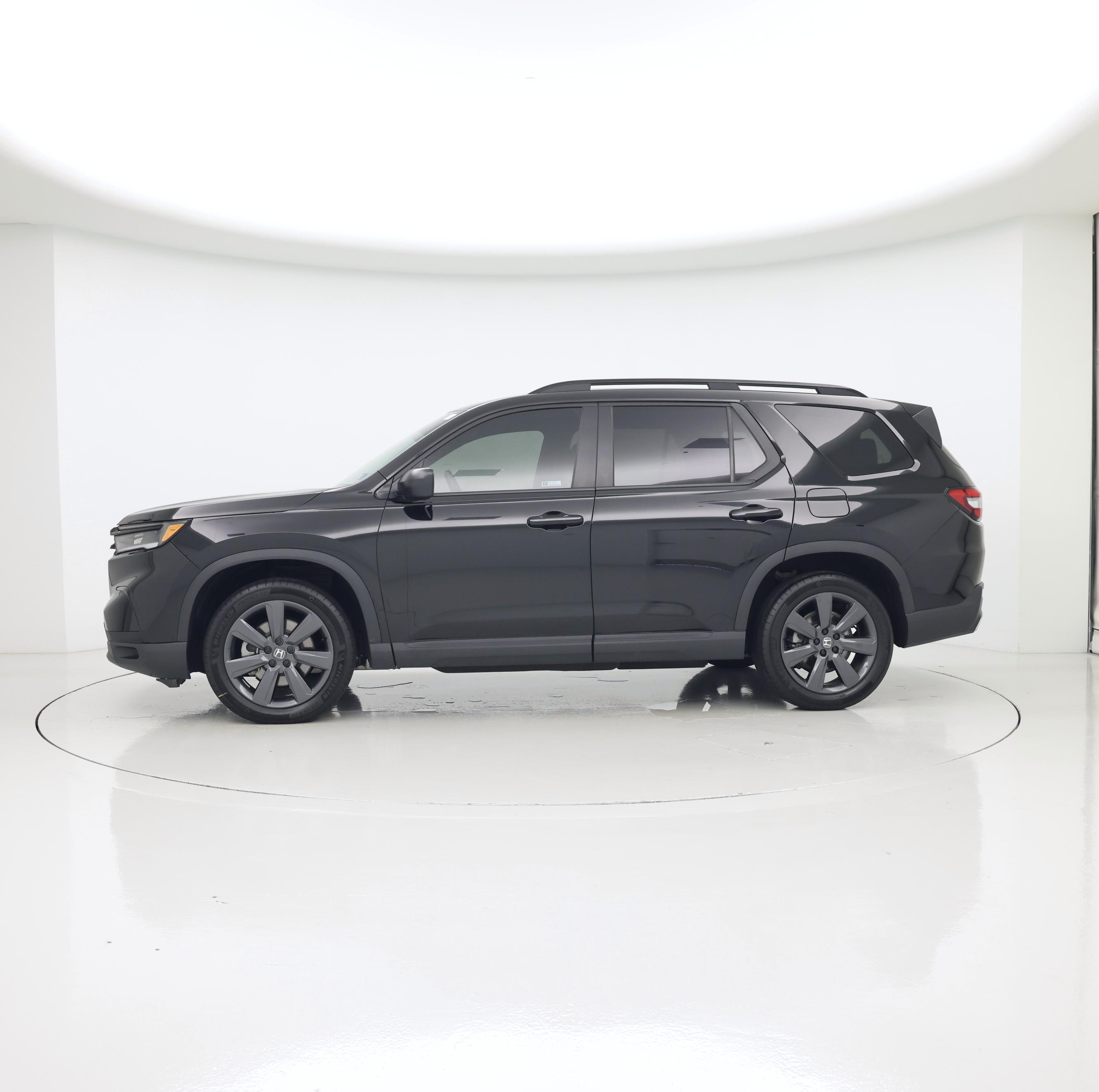 Thumbnail: 2025 Honda Pilot - 3