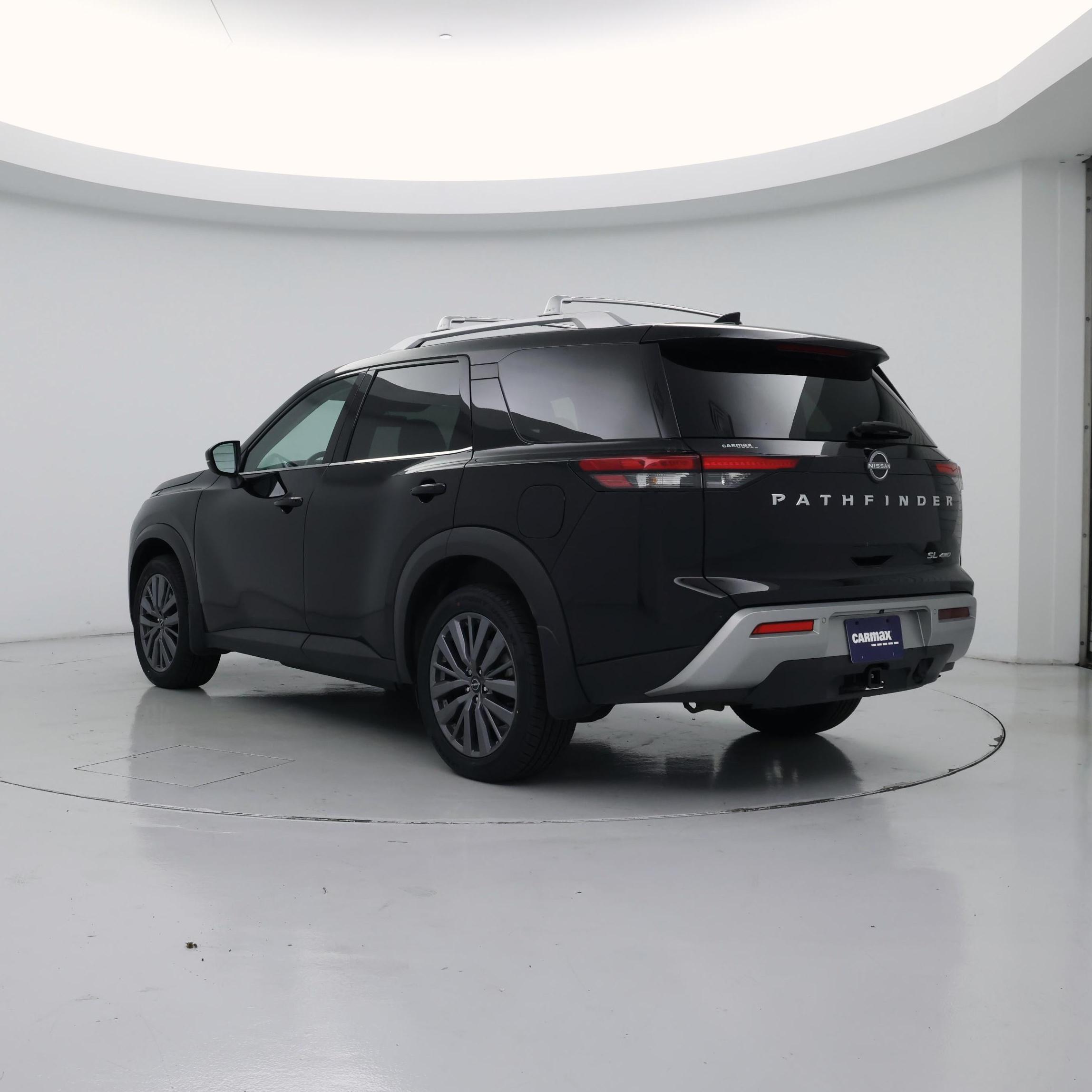 Thumbnail: 2023 Nissan Pathfinder - 2