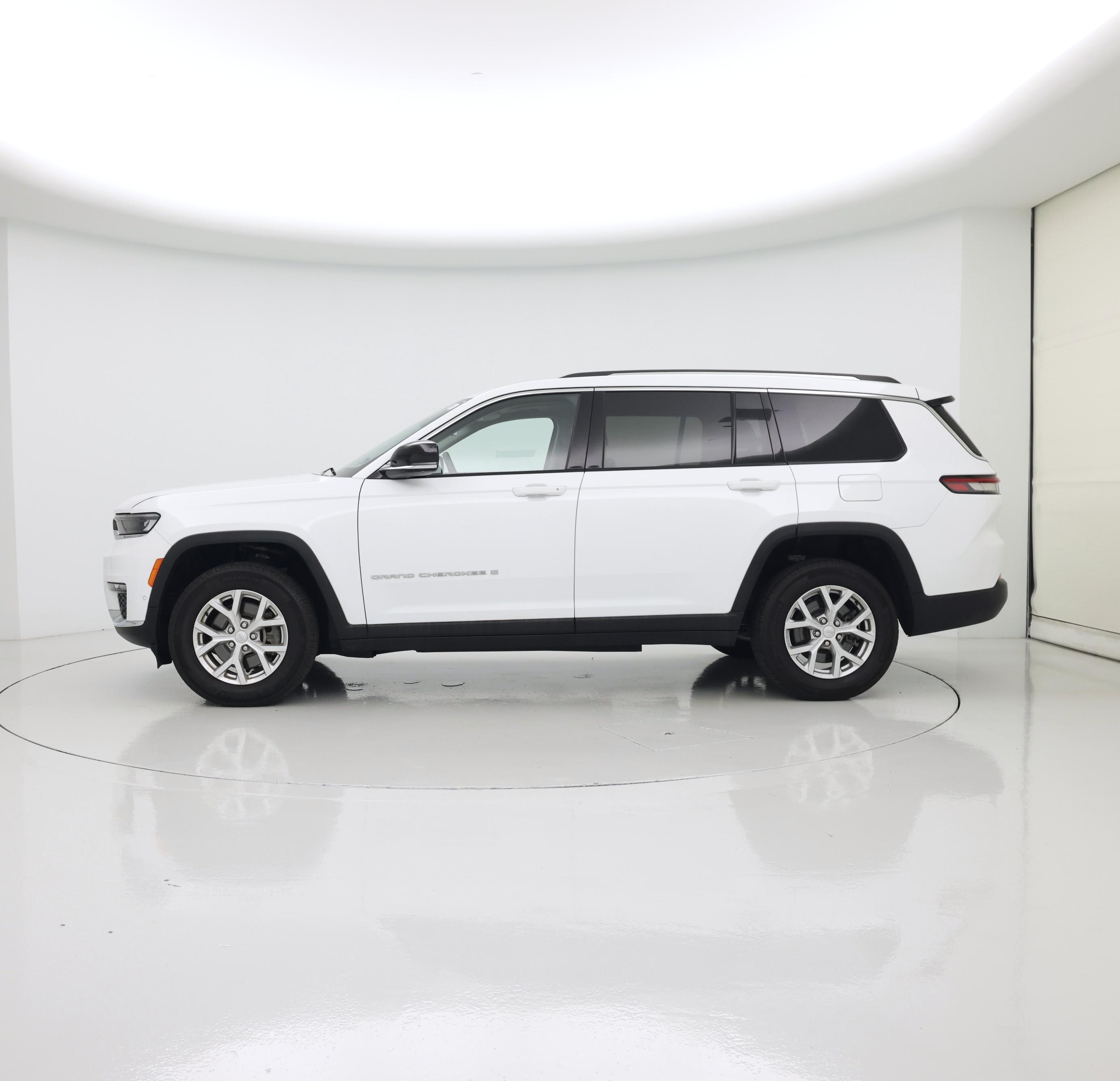 Thumbnail: 2023 Jeep Grand Cherokee L - 3