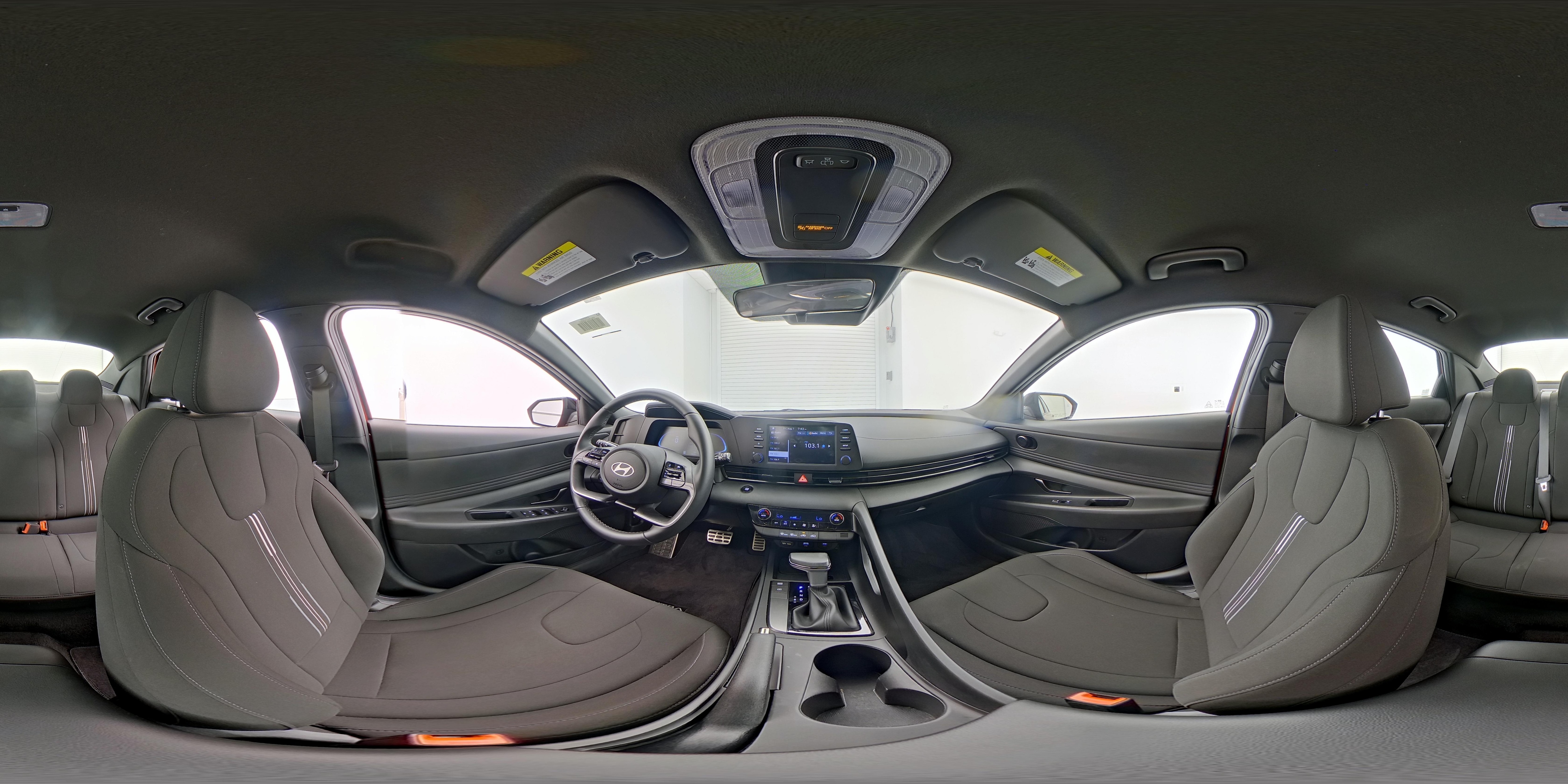 2025 Hyundai Elantra SEL - Photo 24