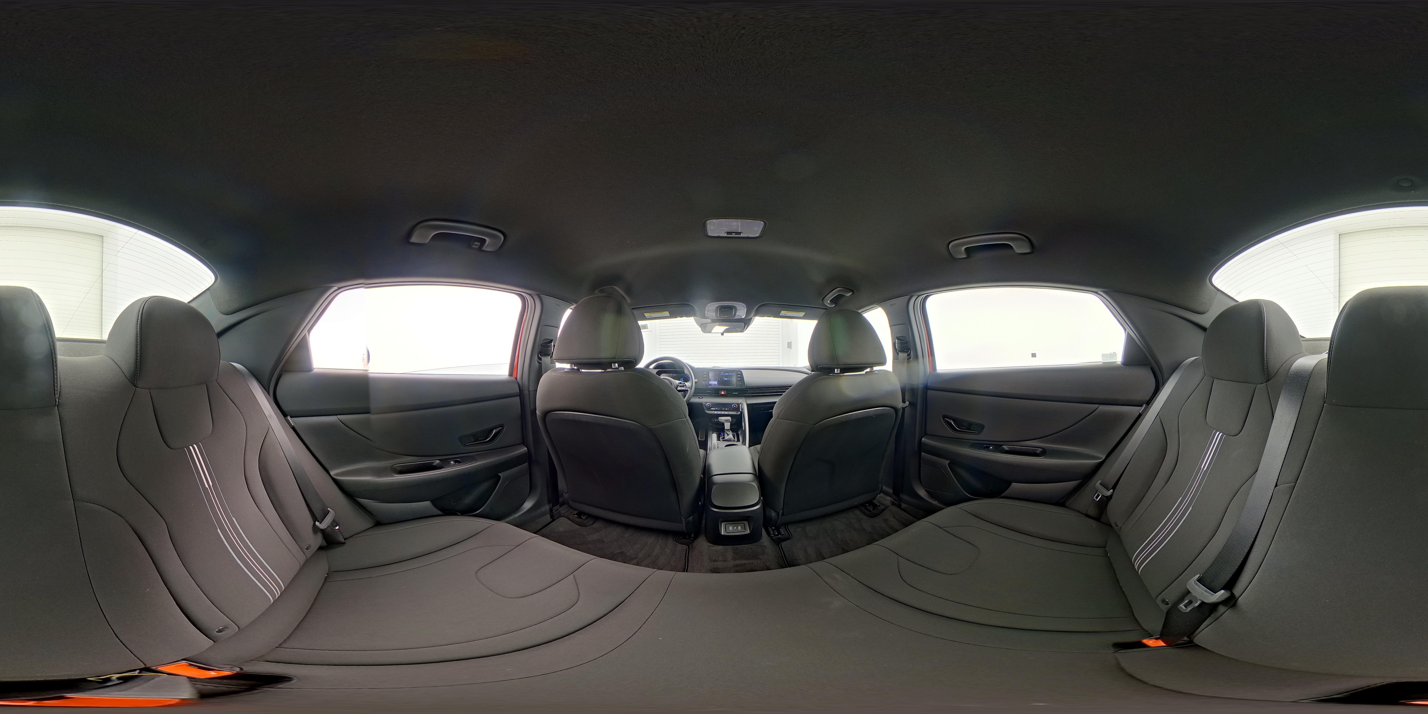 2025 Hyundai Elantra SEL - Photo 25