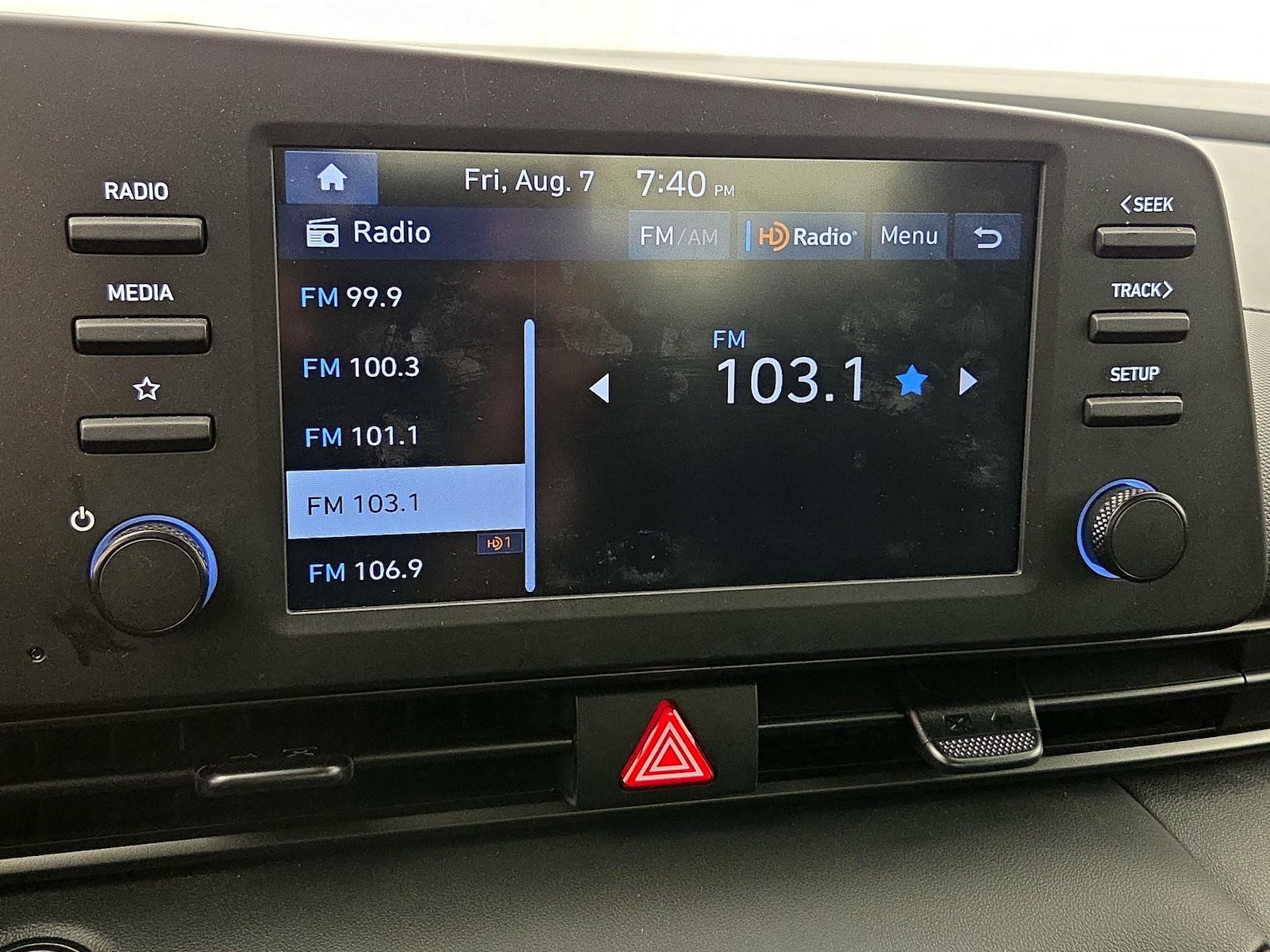 2025 Hyundai Elantra SEL - Photo 16