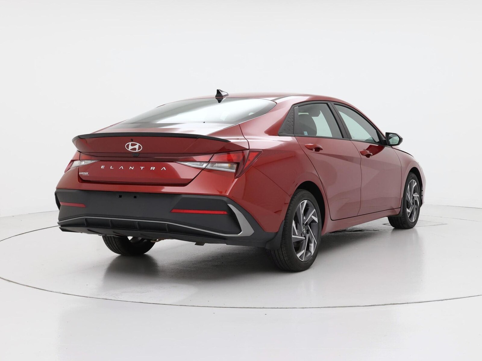 2025 Hyundai Elantra SEL - Photo 9