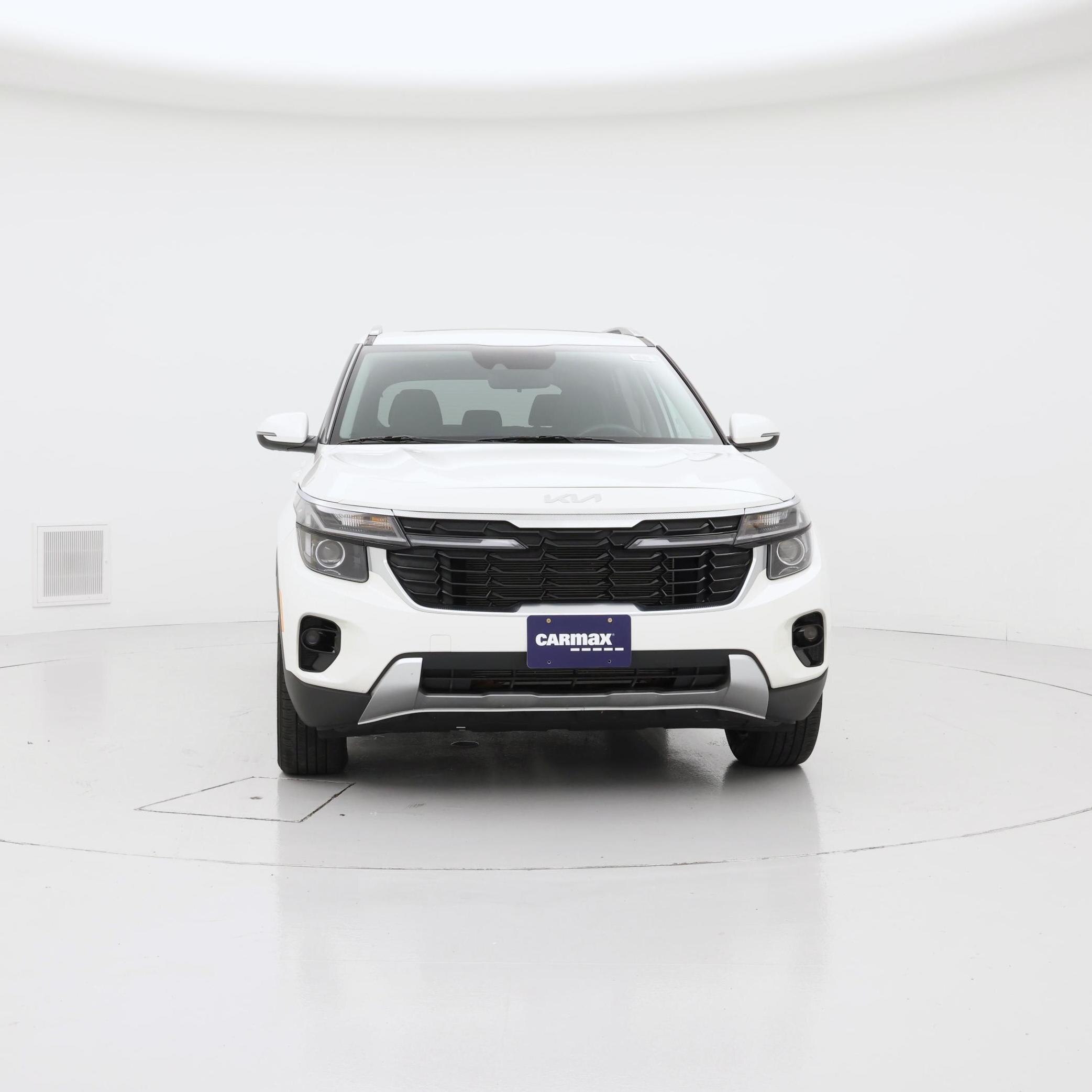Thumbnail: 2024 Kia Seltos - 5