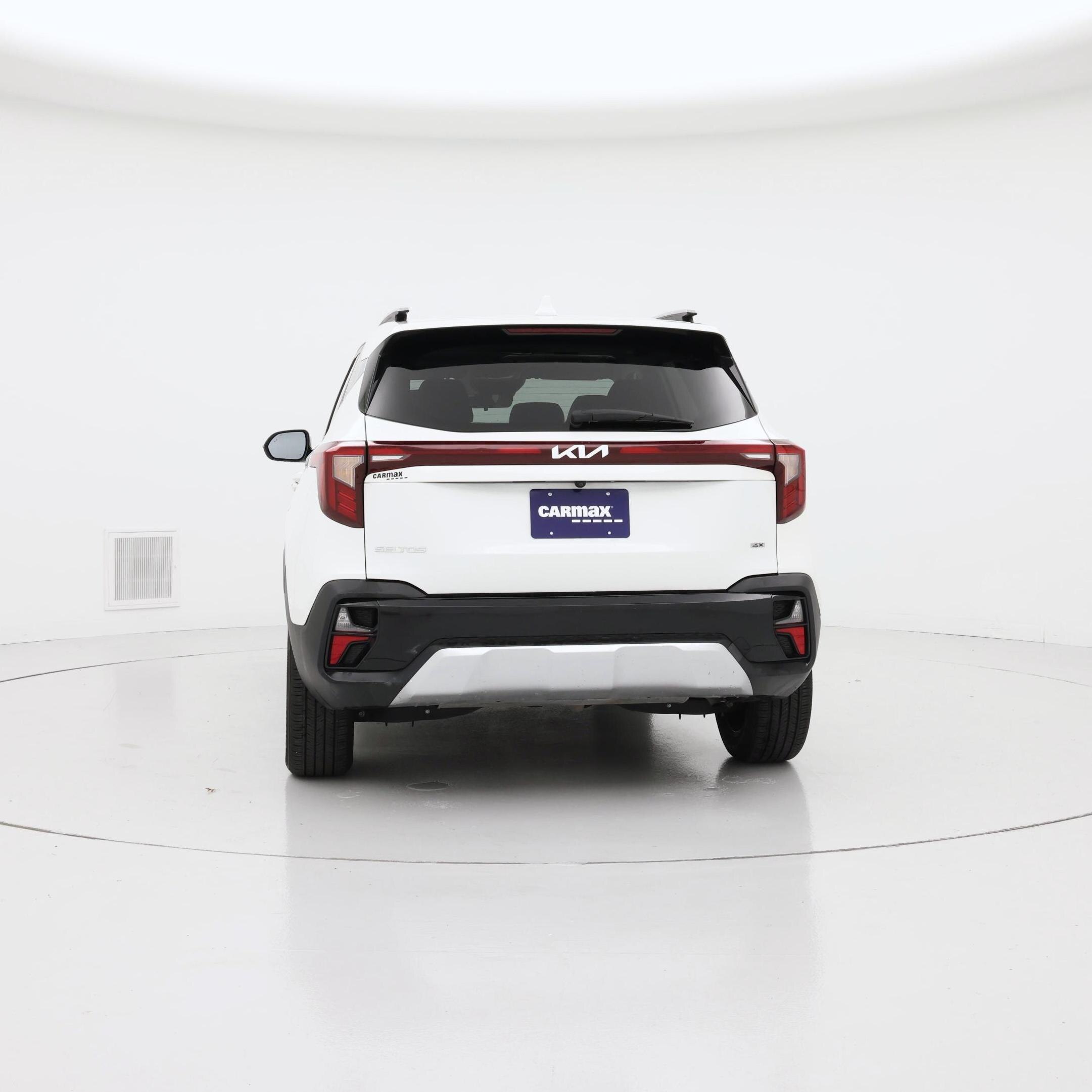 Thumbnail: 2024 Kia Seltos - 6