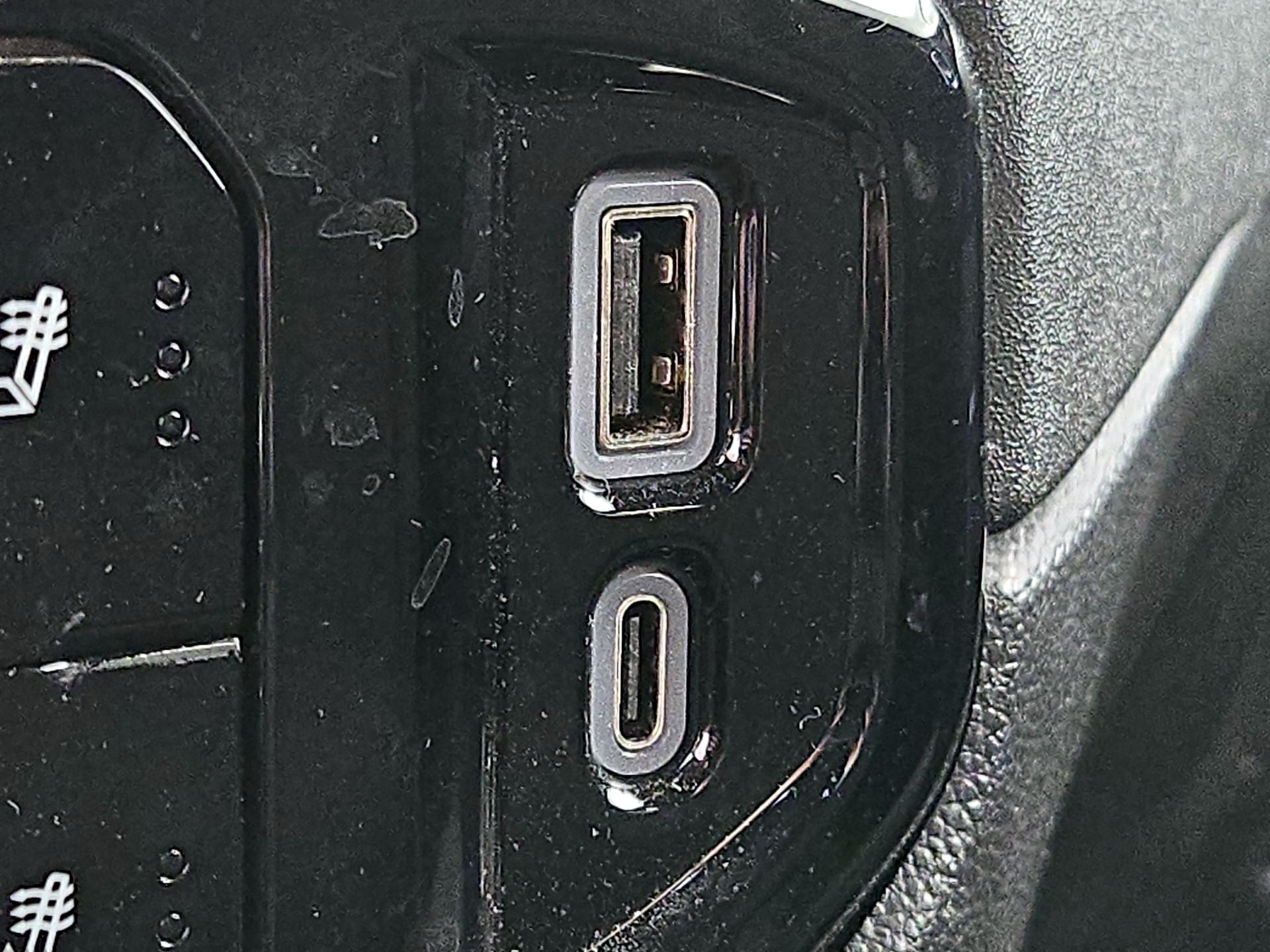 Thumbnail: 2023 GMC Sierra 1500 - 19