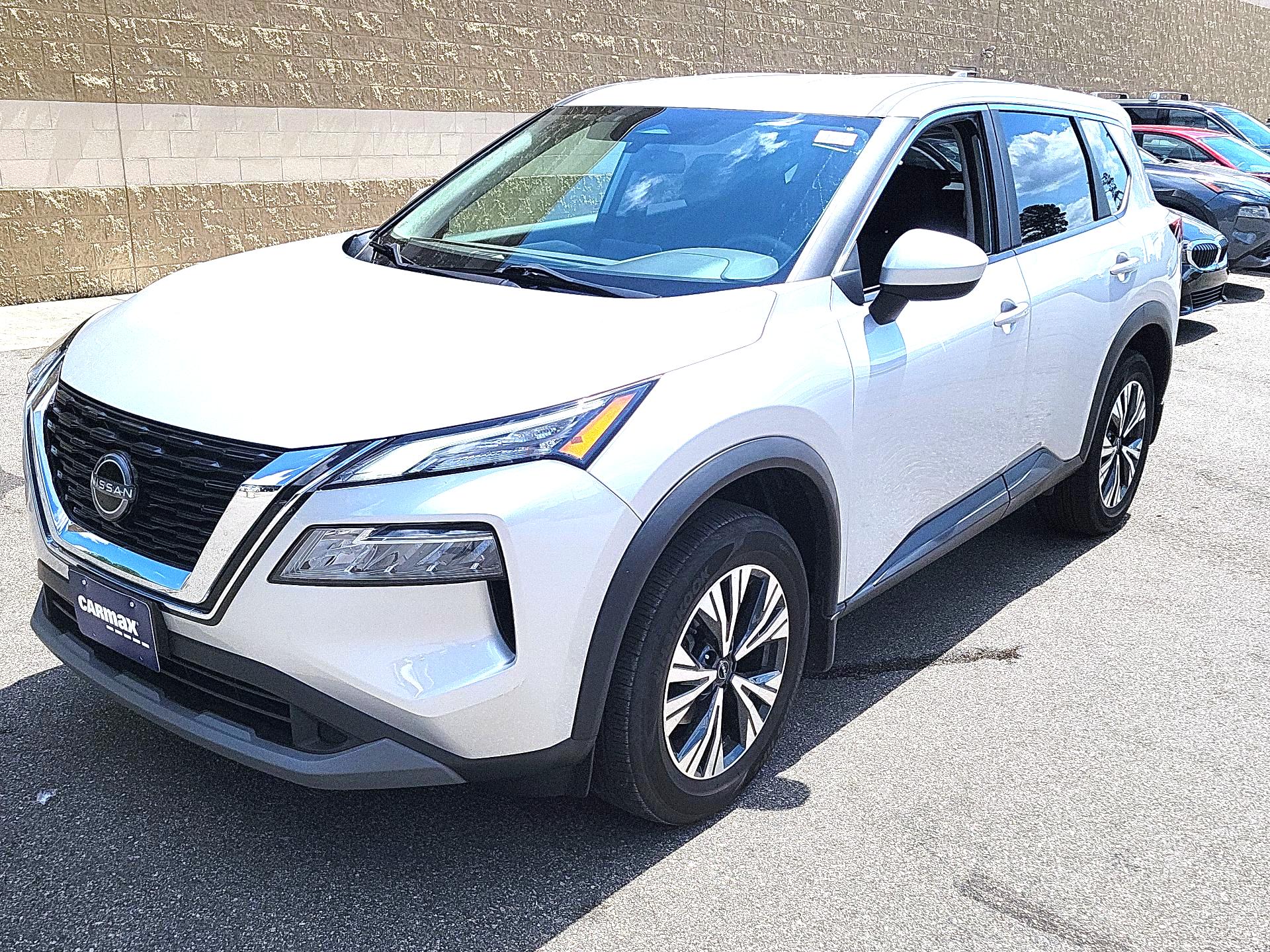 Thumbnail: 2023 Nissan Rogue - 3