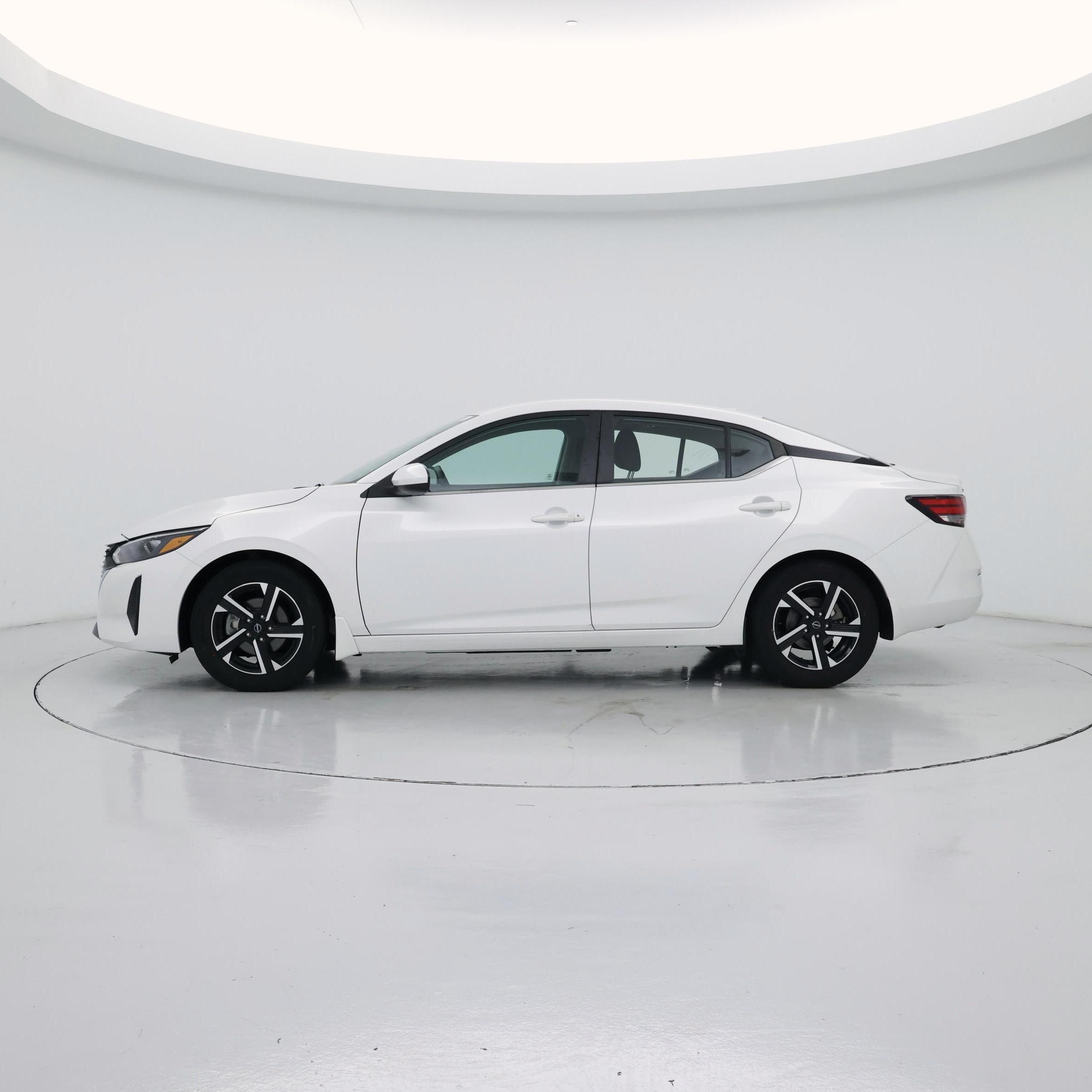 Thumbnail: 2024 Nissan Sentra - 3
