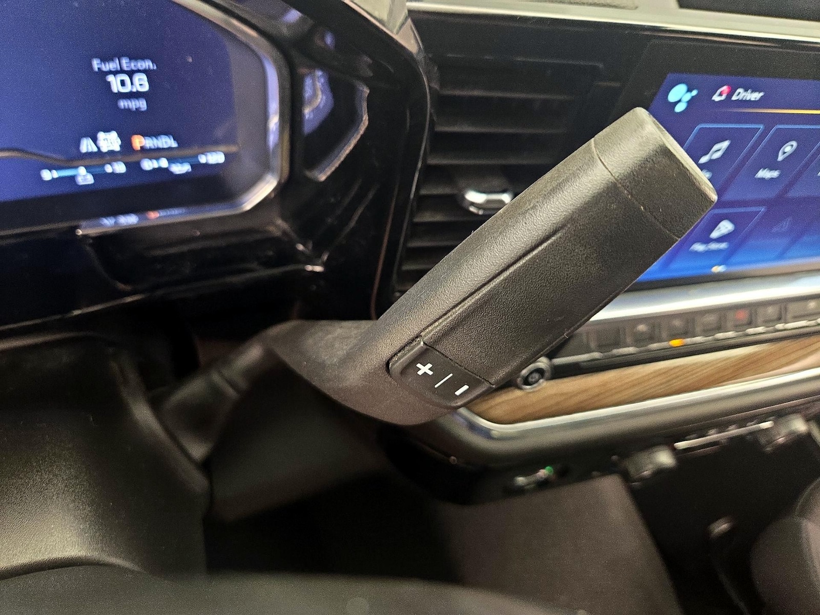 2024 Chevrolet Silverado 1500 LT - Photo 18