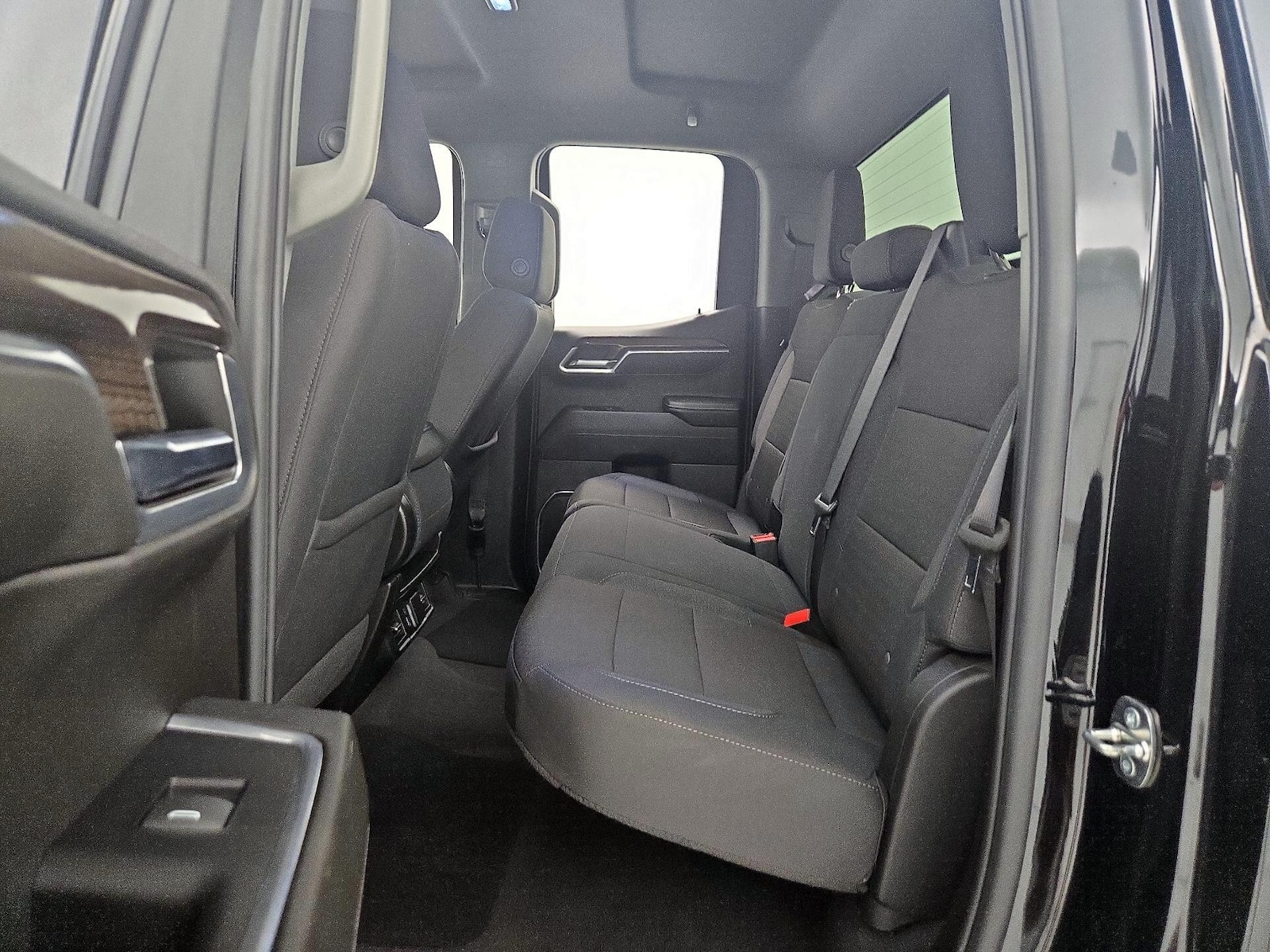 2024 Chevrolet Silverado 1500 LT - Photo 20