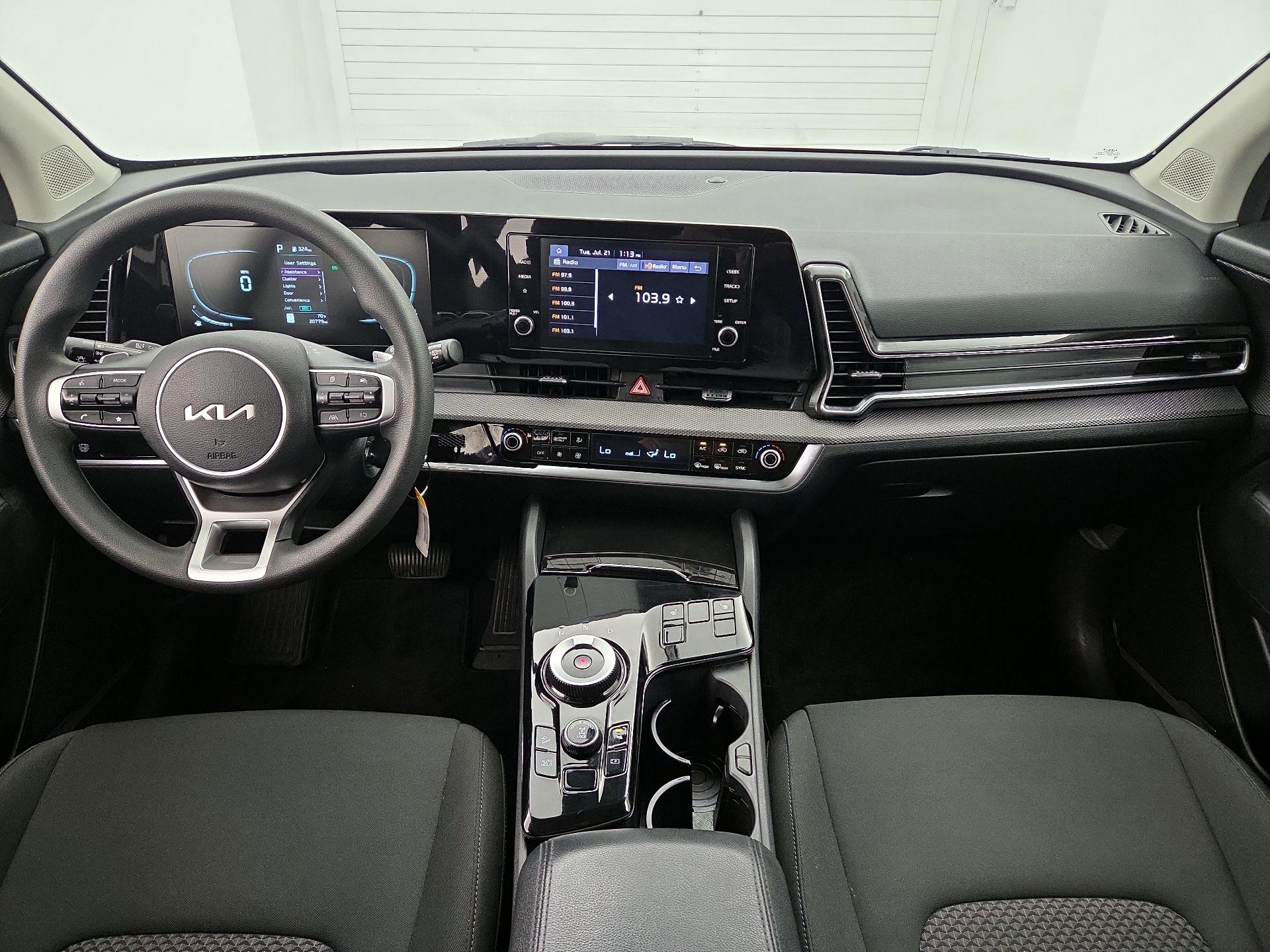 Thumbnail: 2023 Kia Sportage - 9