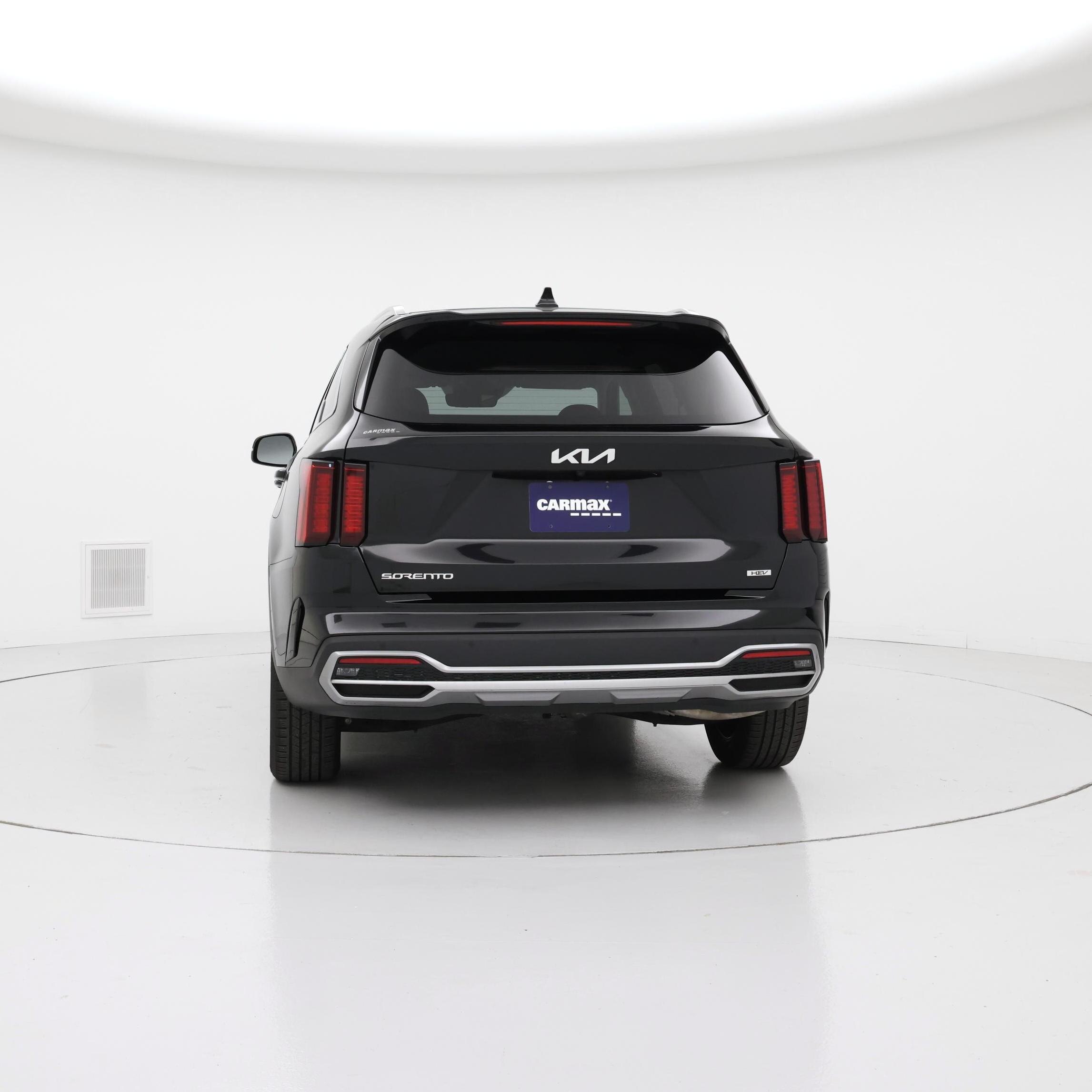 Thumbnail: 2023 Kia Sorento - 6