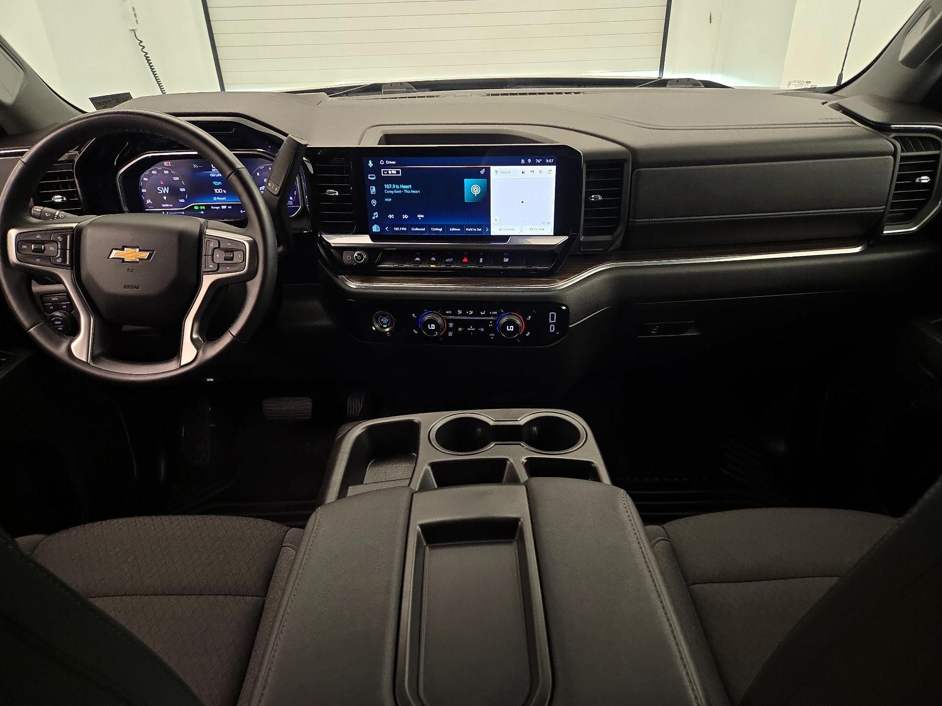 Thumbnail: 2024 Chevrolet Silverado 1500 - 9