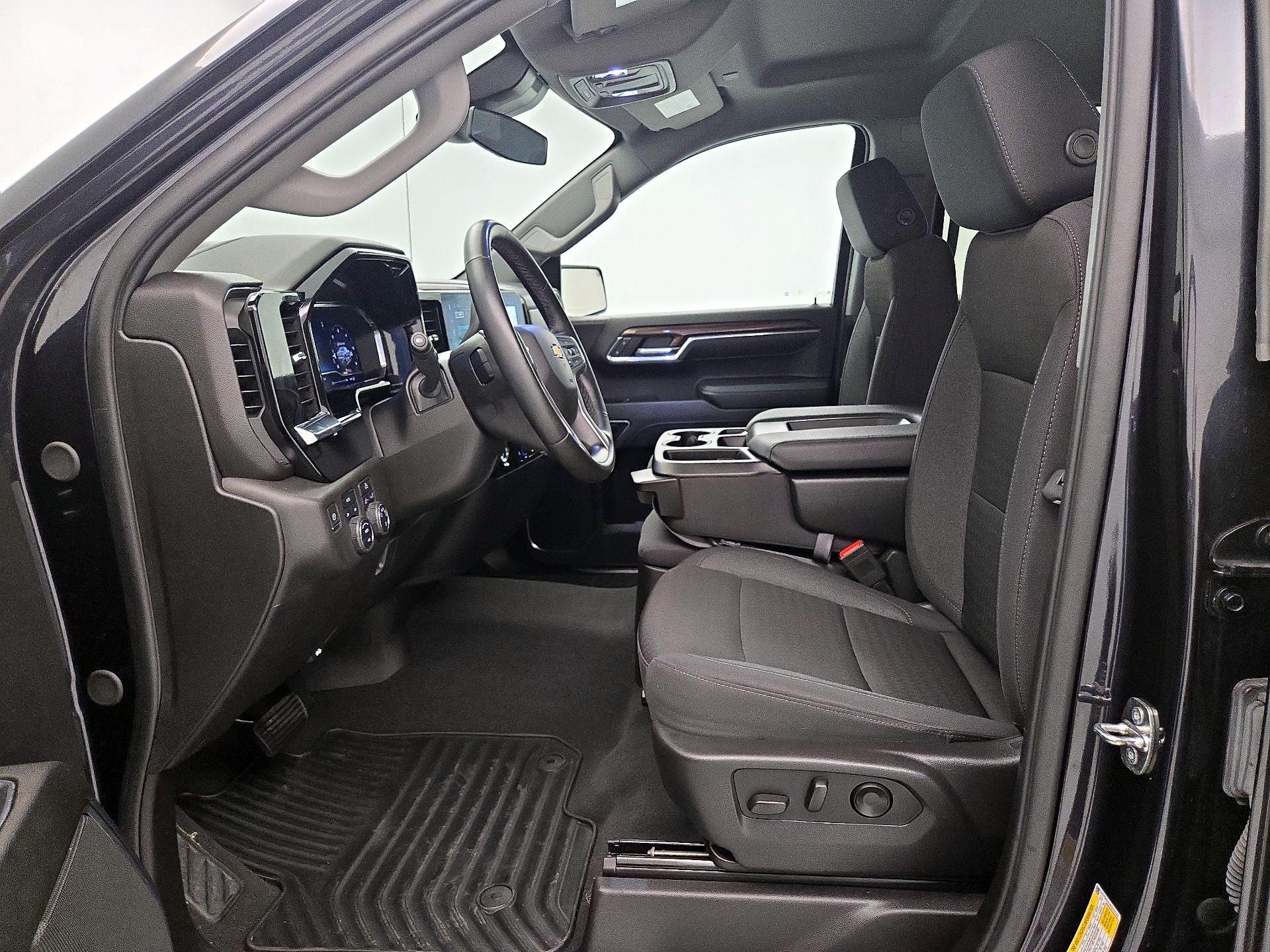 Thumbnail: 2024 Chevrolet Silverado 1500 - 11