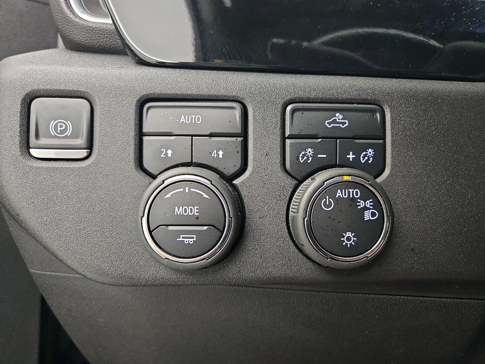 2024 Chevrolet Silverado 1500 LT - Photo 14