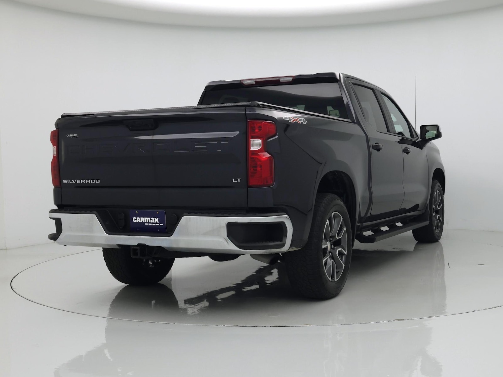 2024 Chevrolet Silverado 1500 LT - Photo 9