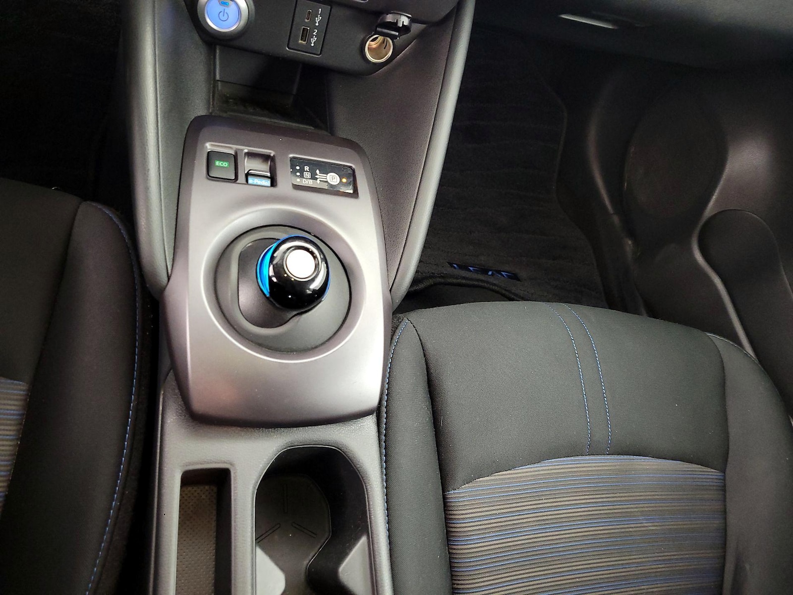 2023 Nissan Leaf S - Photo 18