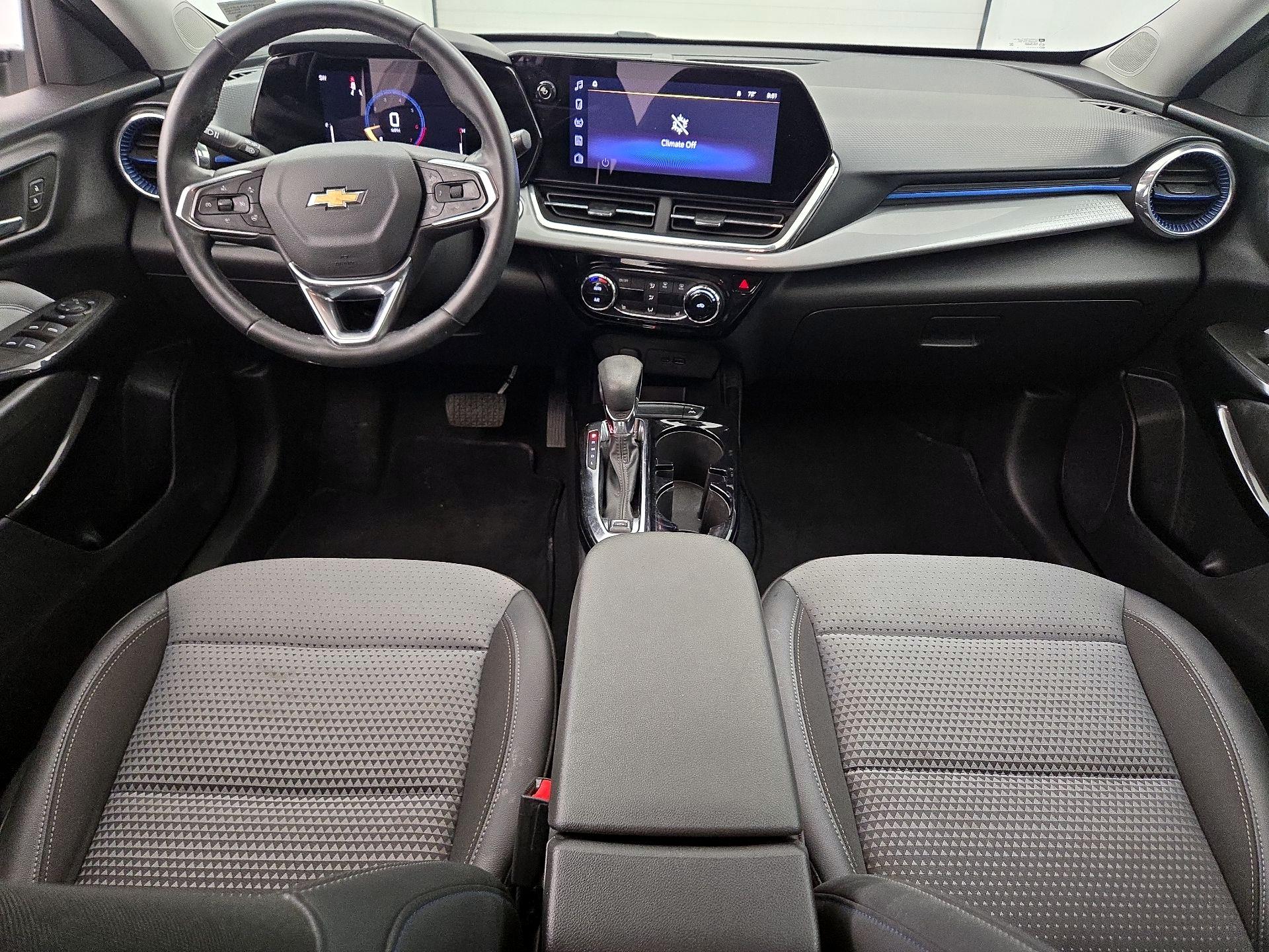 Thumbnail: 2024 Chevrolet Trax - 9