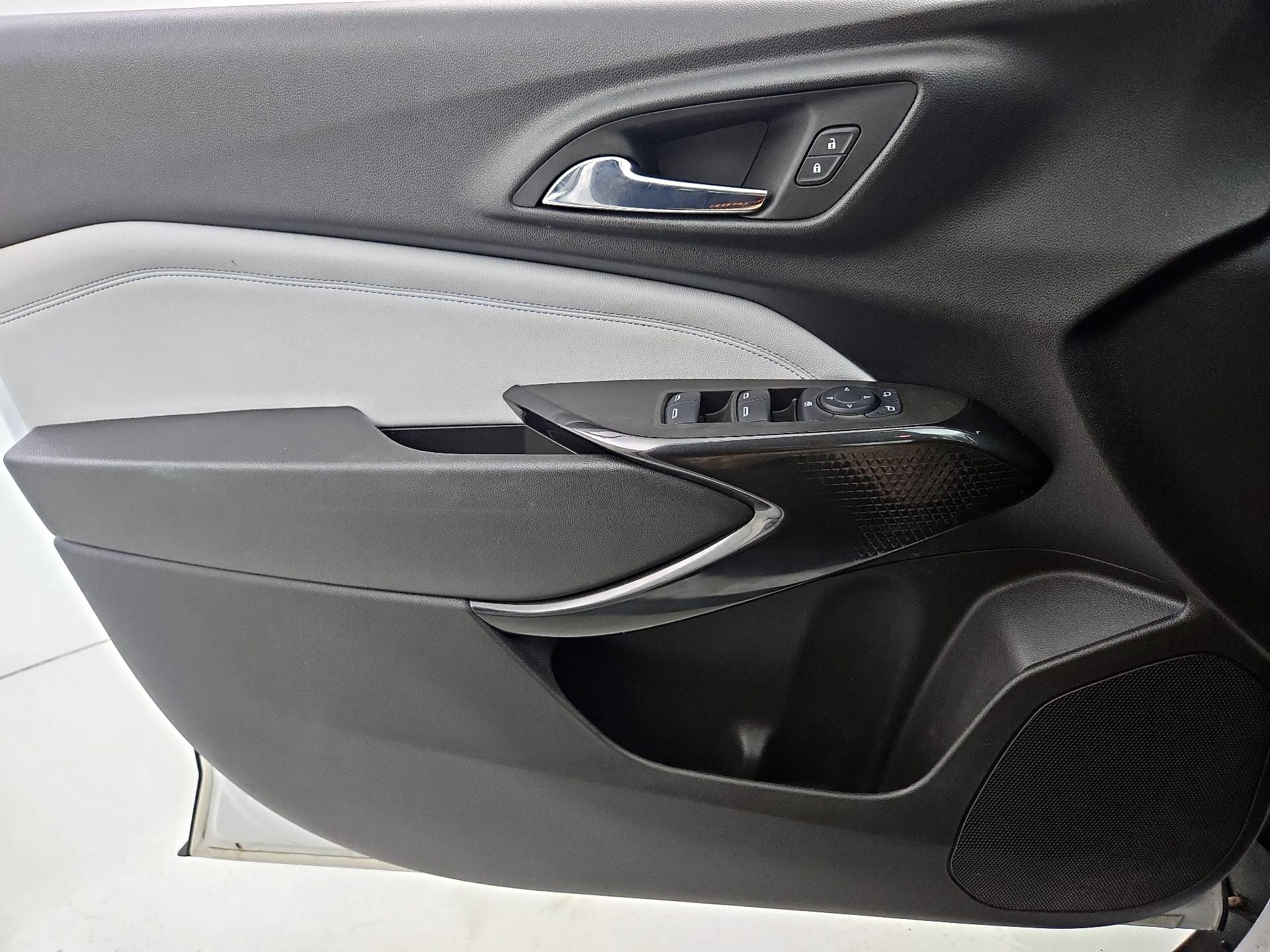 Thumbnail: 2024 Chevrolet Trax - 12