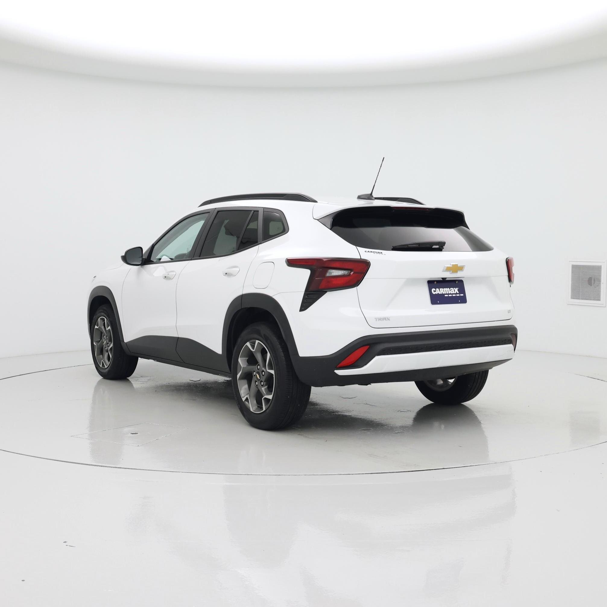 Thumbnail: 2024 Chevrolet Trax - 2
