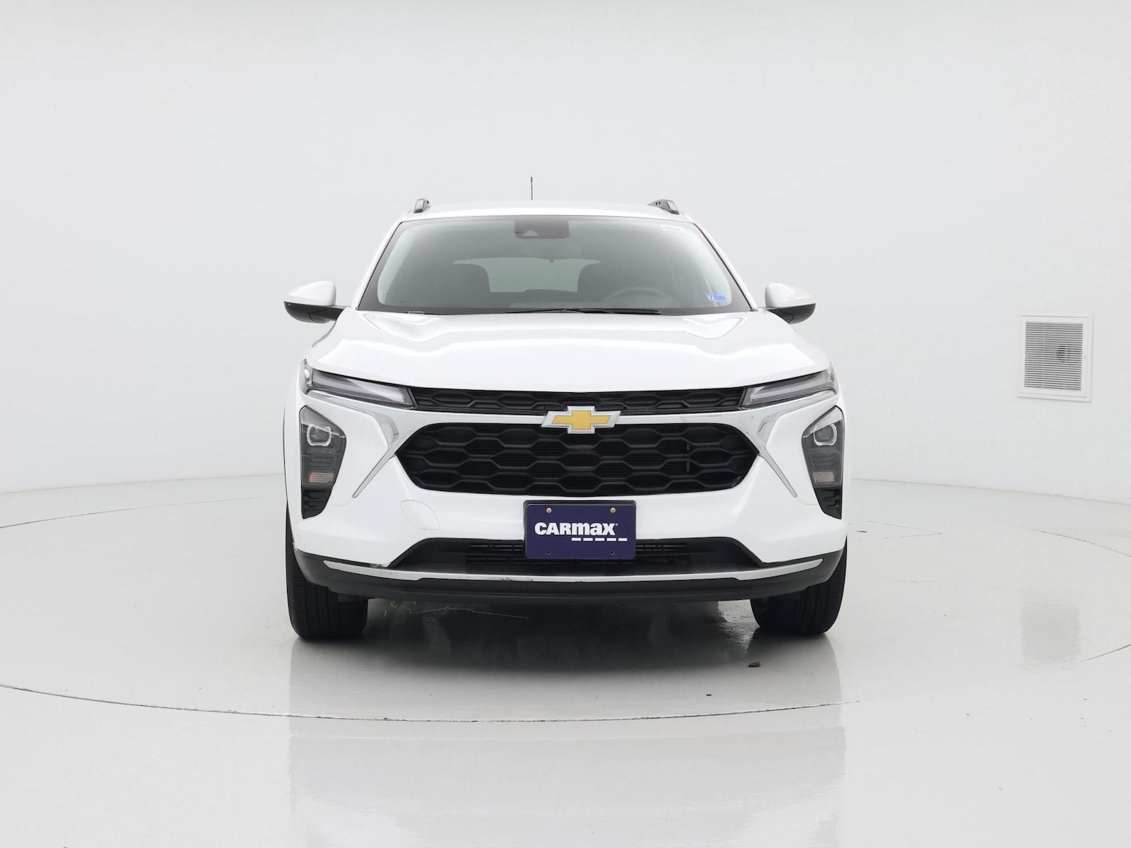 2024 Chevrolet Trax LT - Photo 6