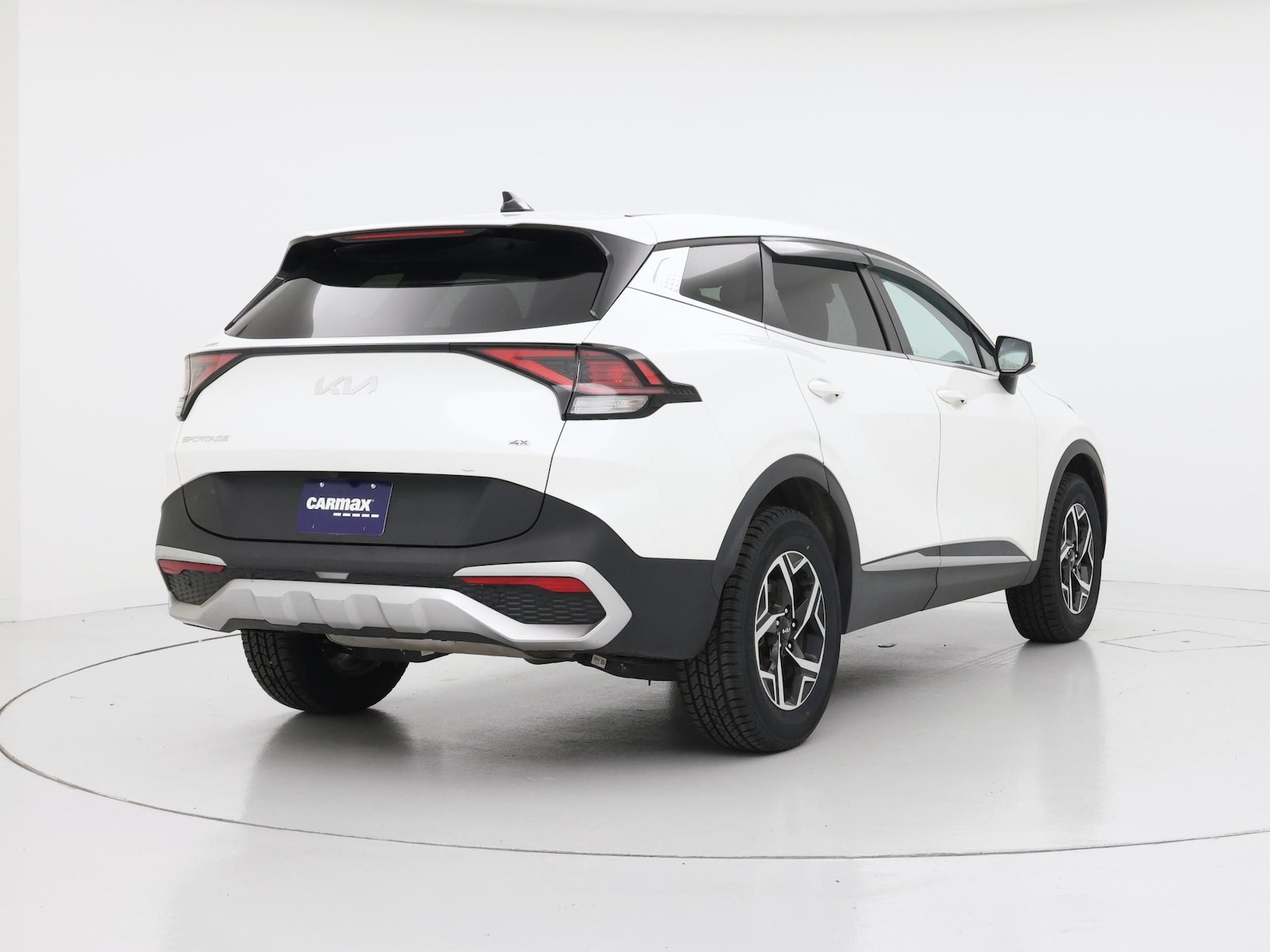 2025 Kia Sportage LX - Photo 9