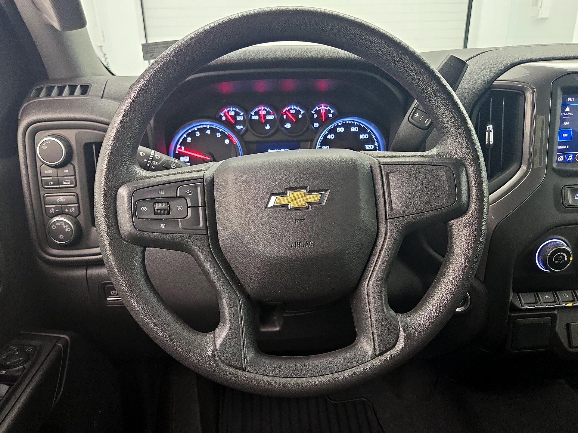 Thumbnail: 2023 Chevrolet Silverado 1500 - 10