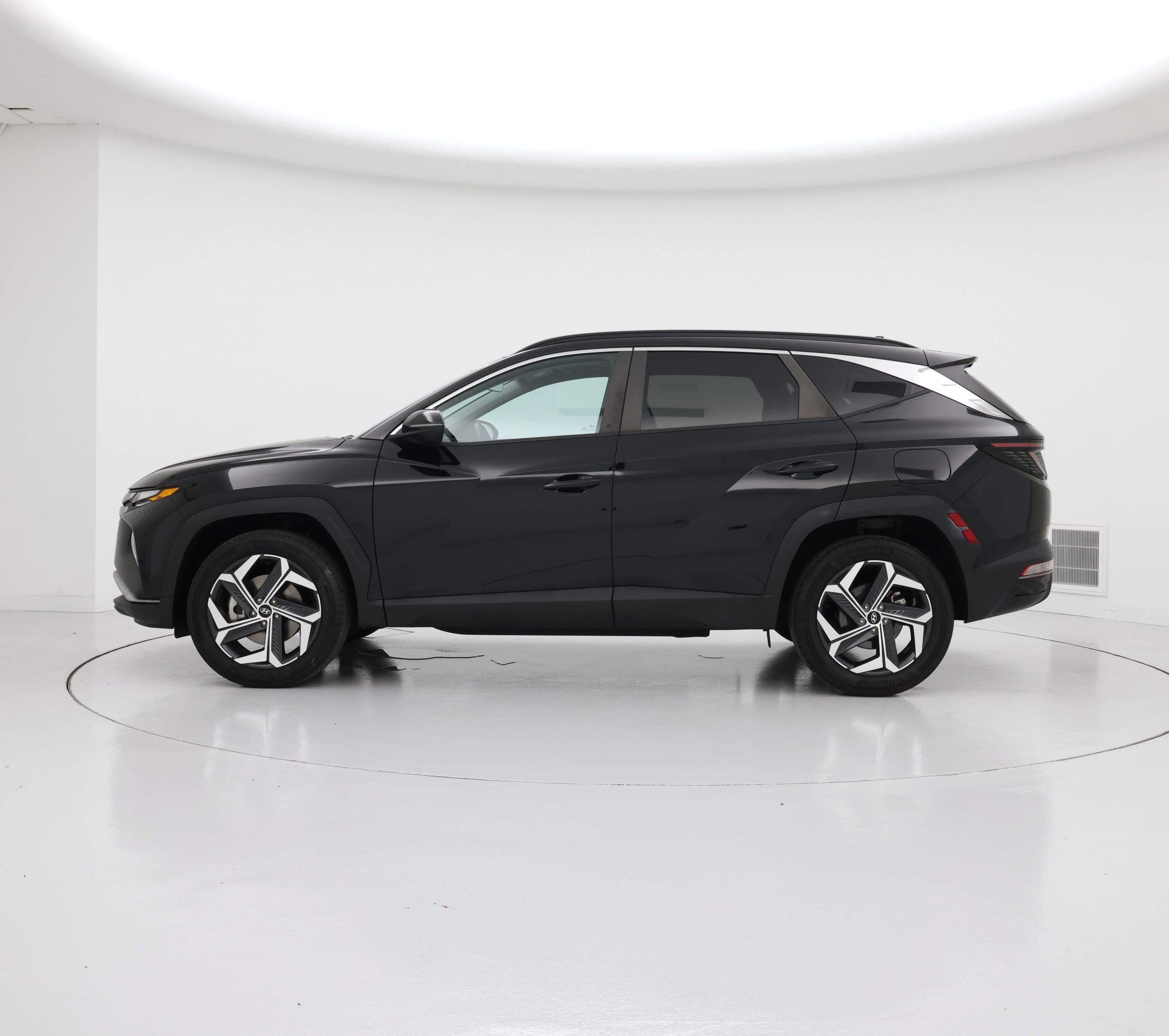 Thumbnail: 2023 Hyundai Tucson - 3