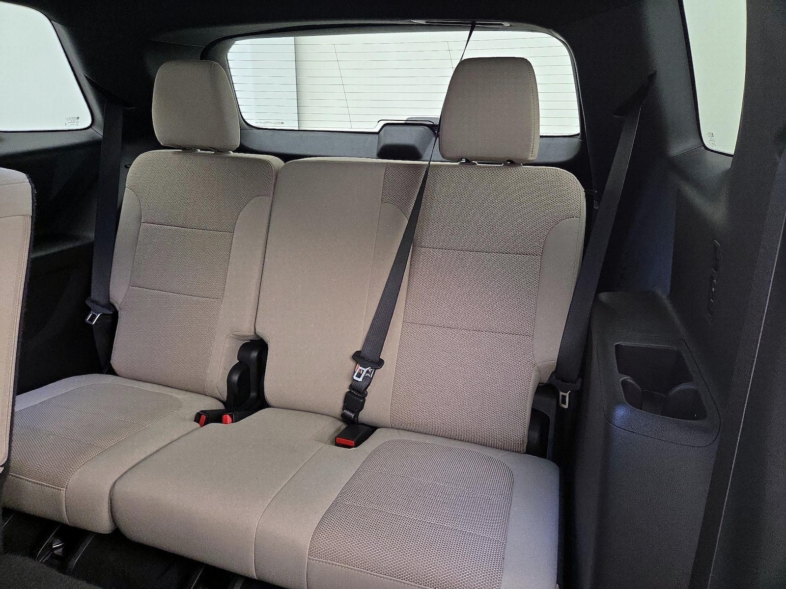 2023 Chevrolet Traverse LS - Photo 22