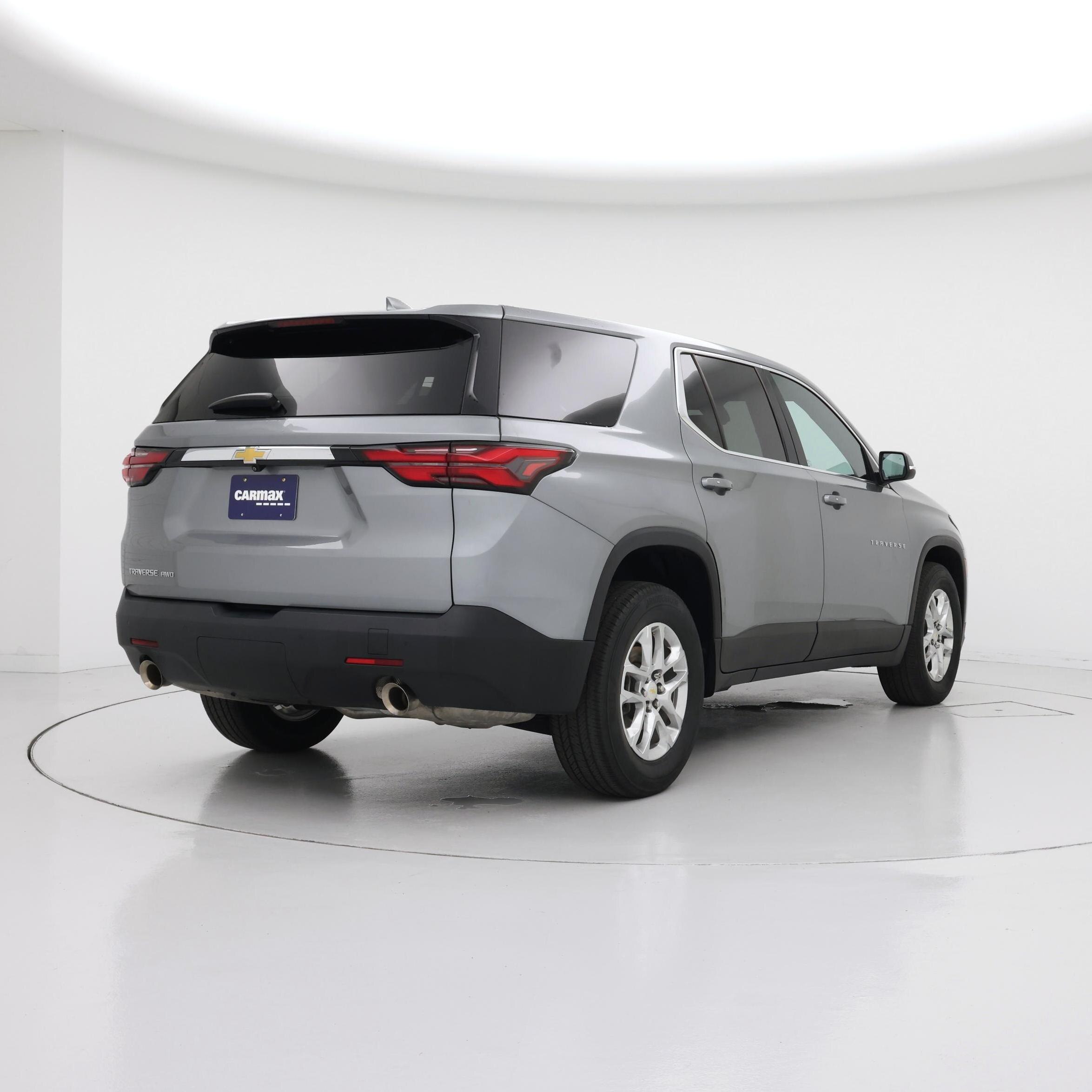 Thumbnail: 2023 Chevrolet Traverse - 8