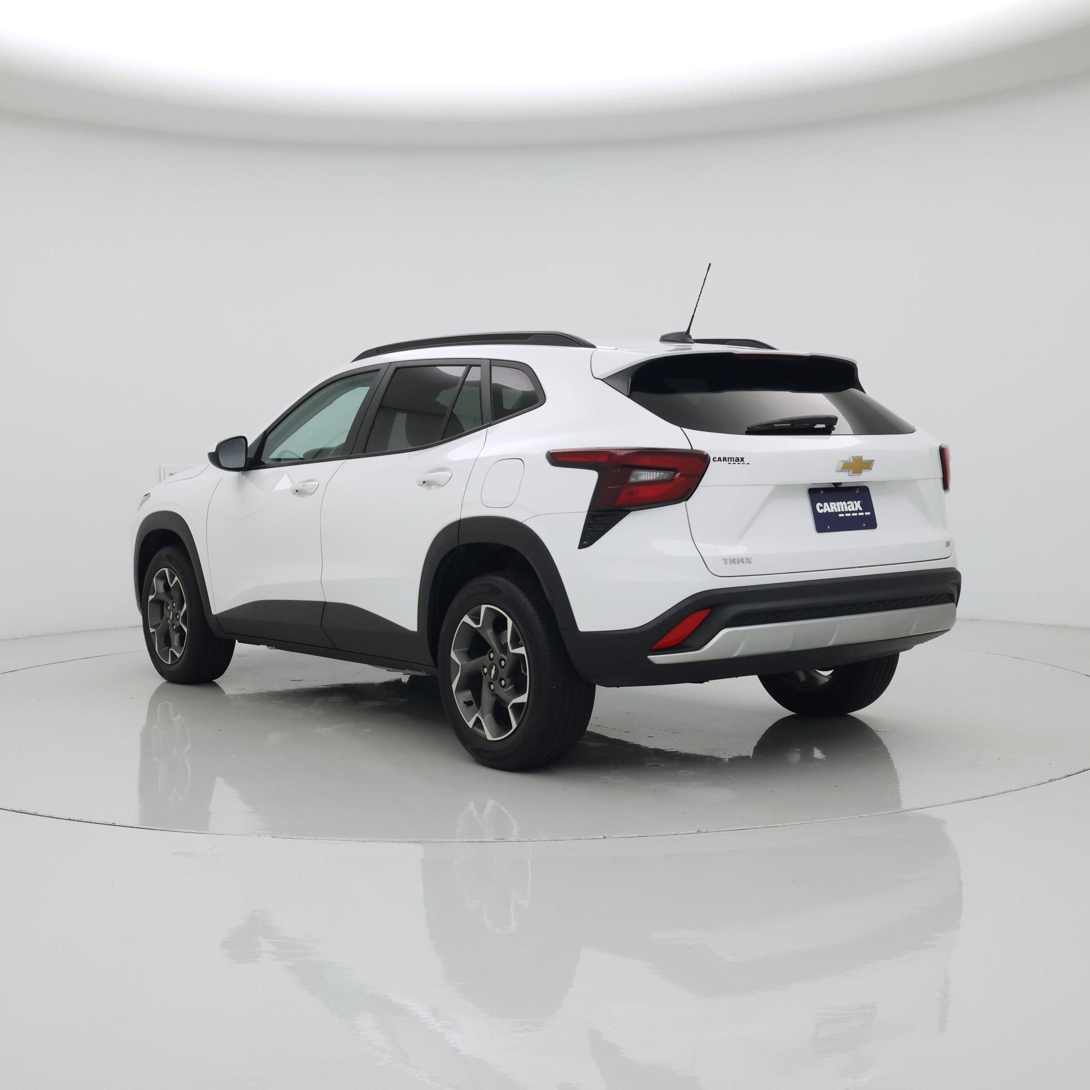 Thumbnail: 2024 Chevrolet Trax - 2
