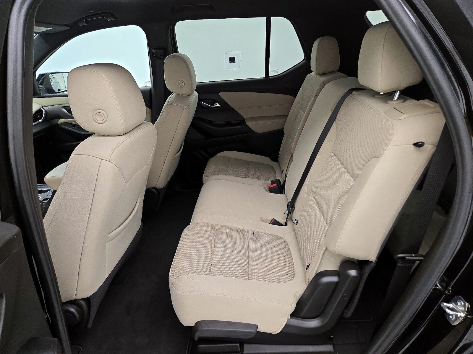 2023 Chevrolet Traverse LS - Photo 20