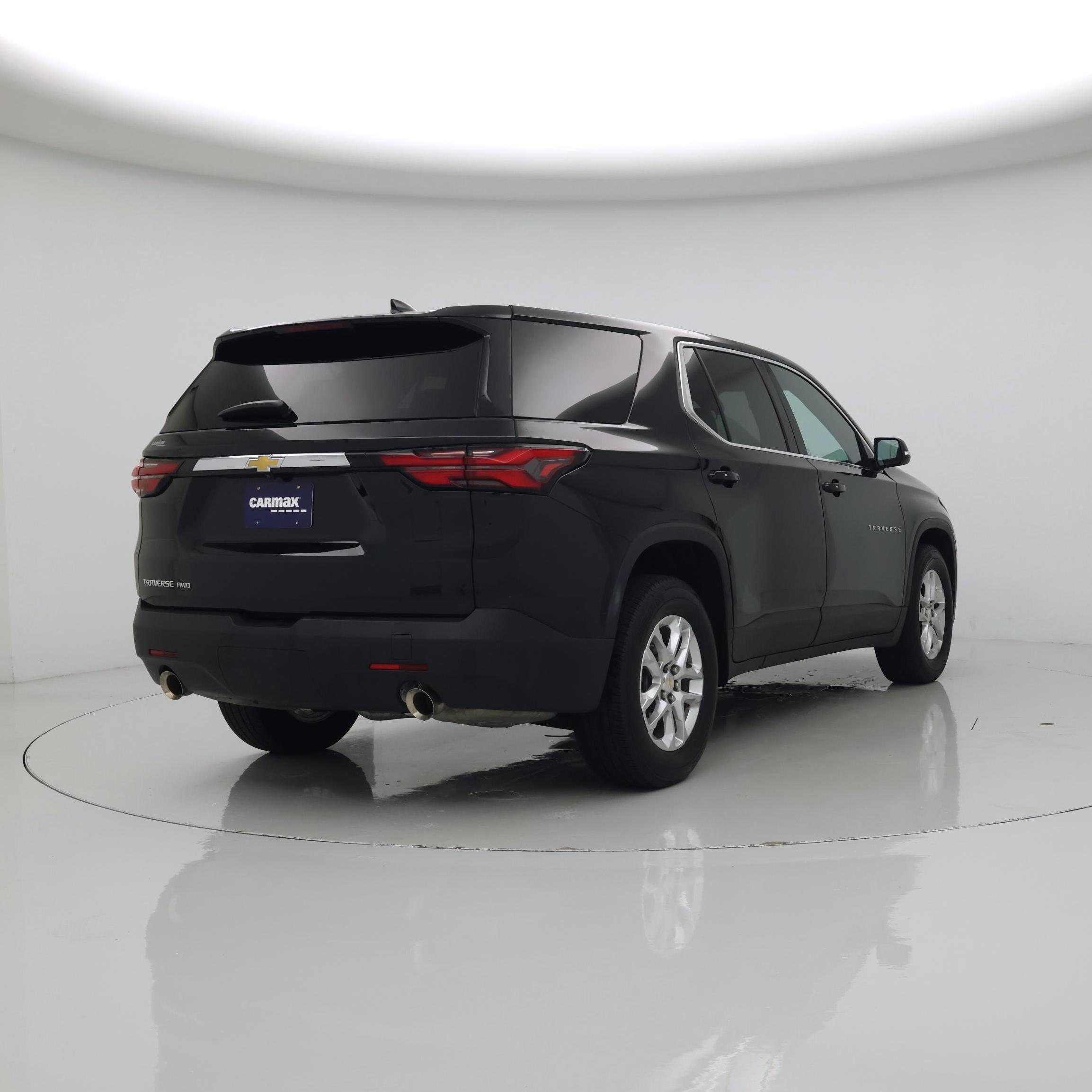 Thumbnail: 2023 Chevrolet Traverse - 8
