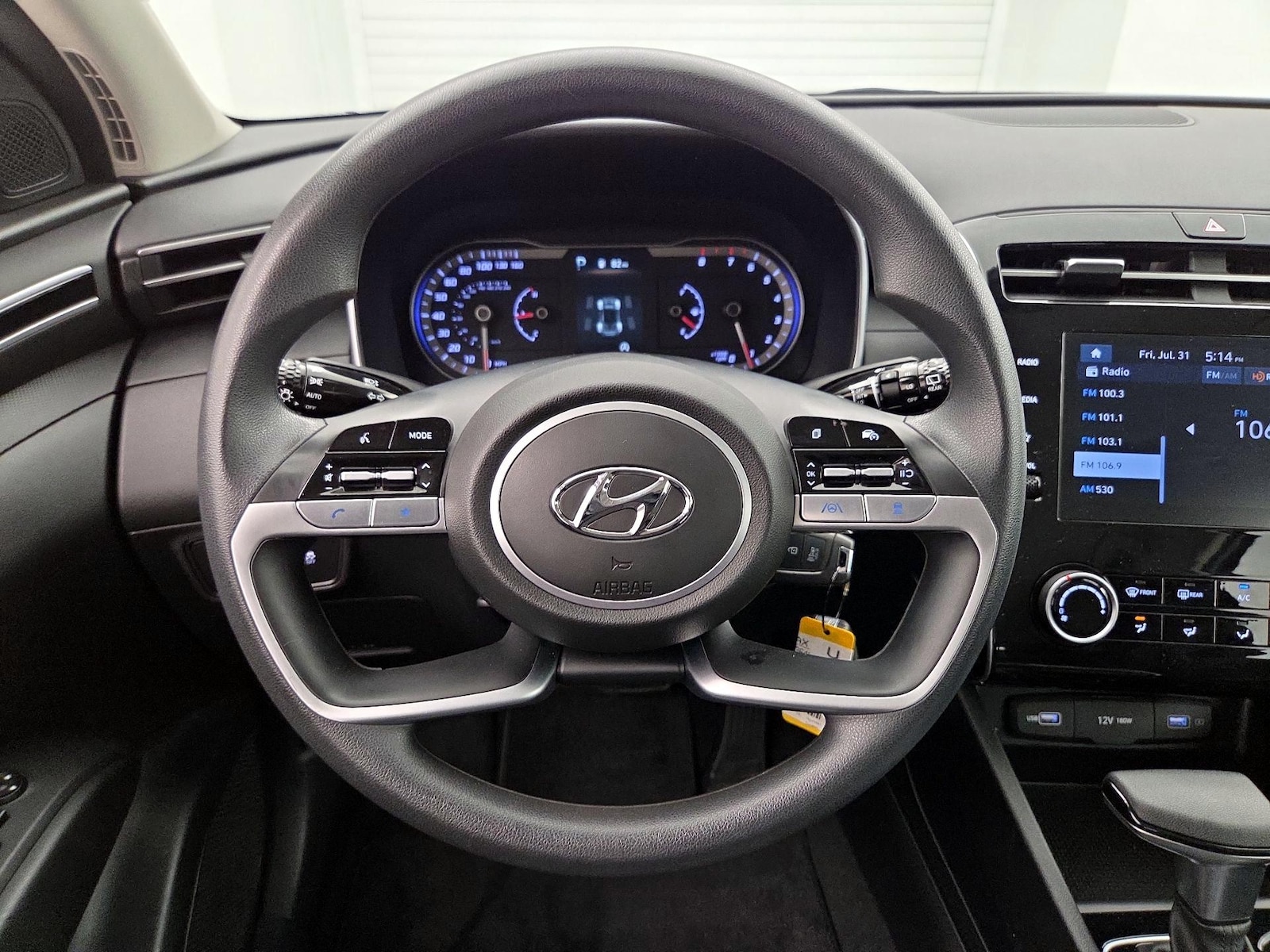 2024 Hyundai Tucson SE - Photo 11