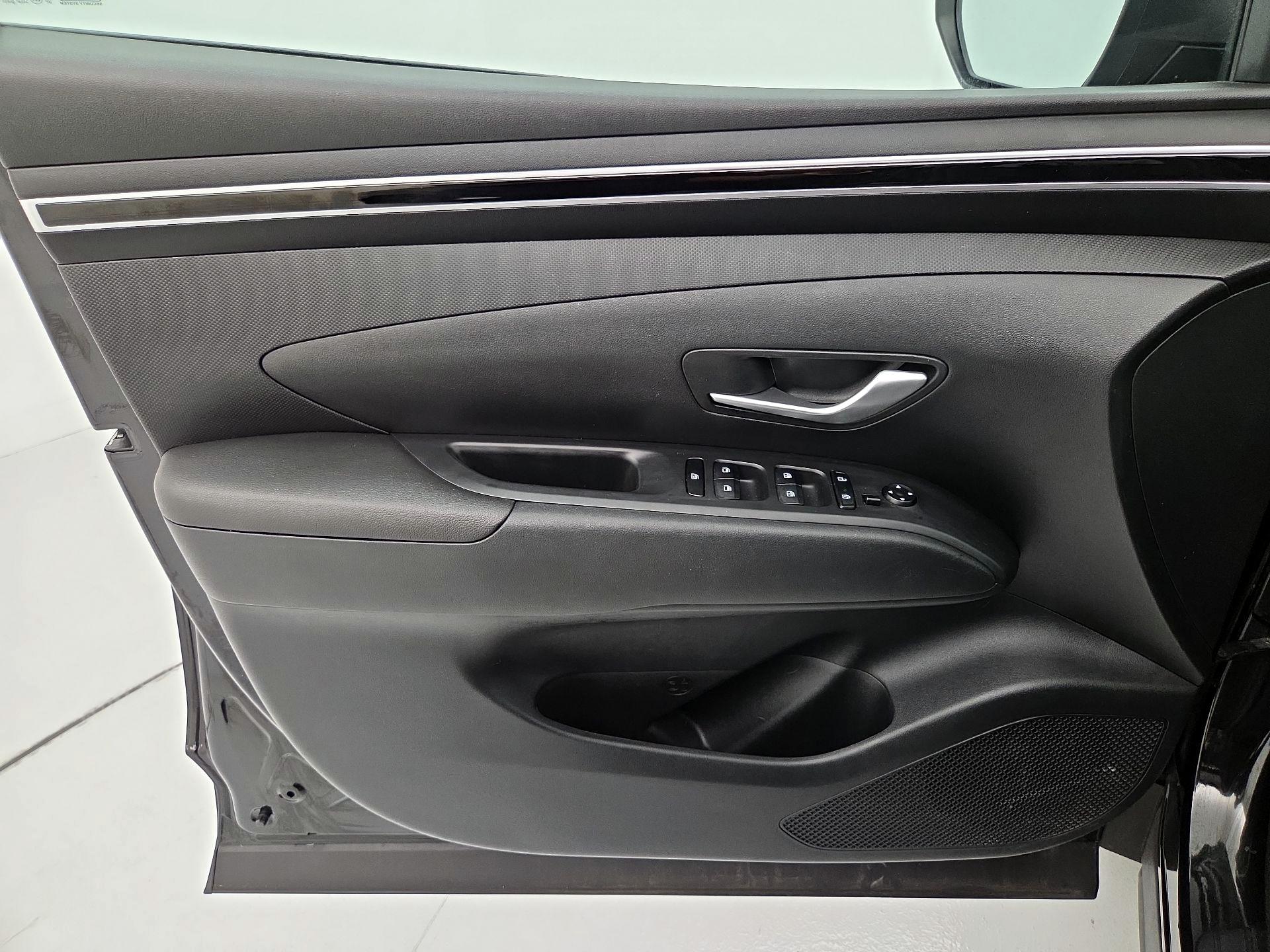 Thumbnail: 2024 Hyundai Tucson - 12