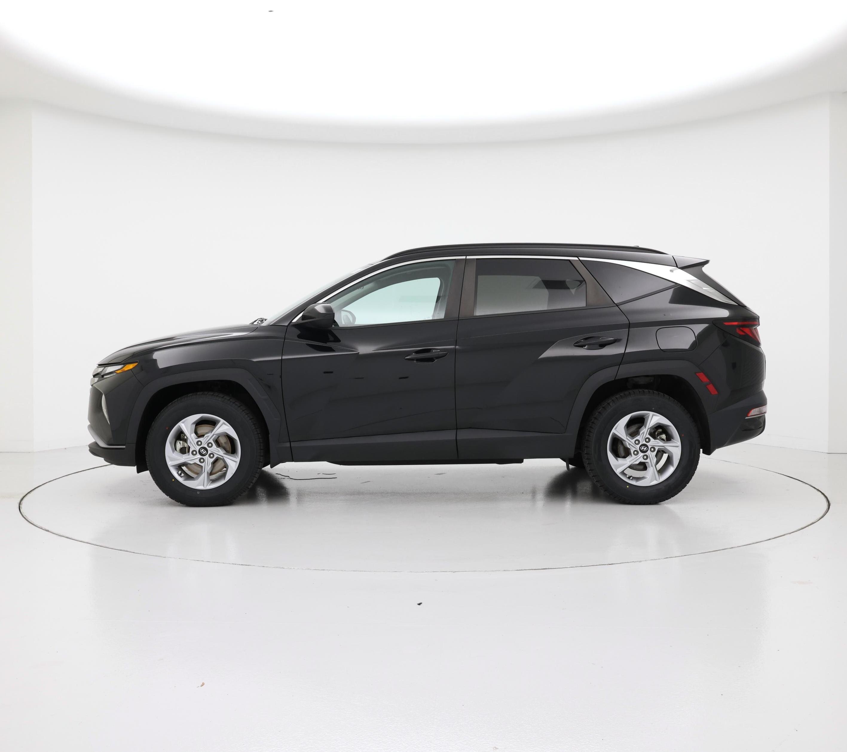 Thumbnail: 2024 Hyundai Tucson - 3