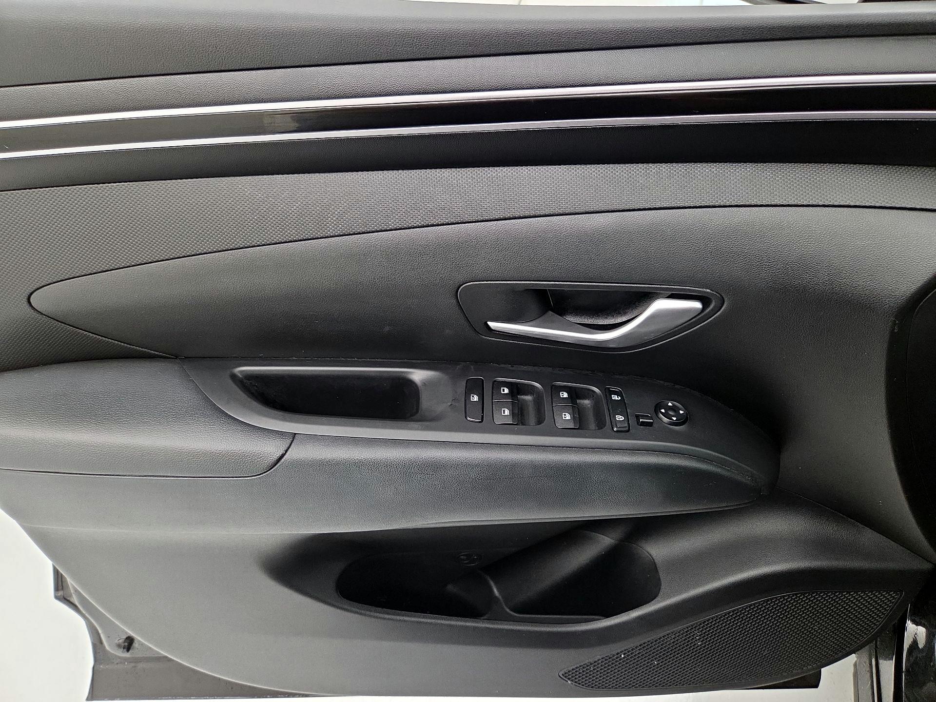 Thumbnail: 2023 Hyundai Tucson - 12