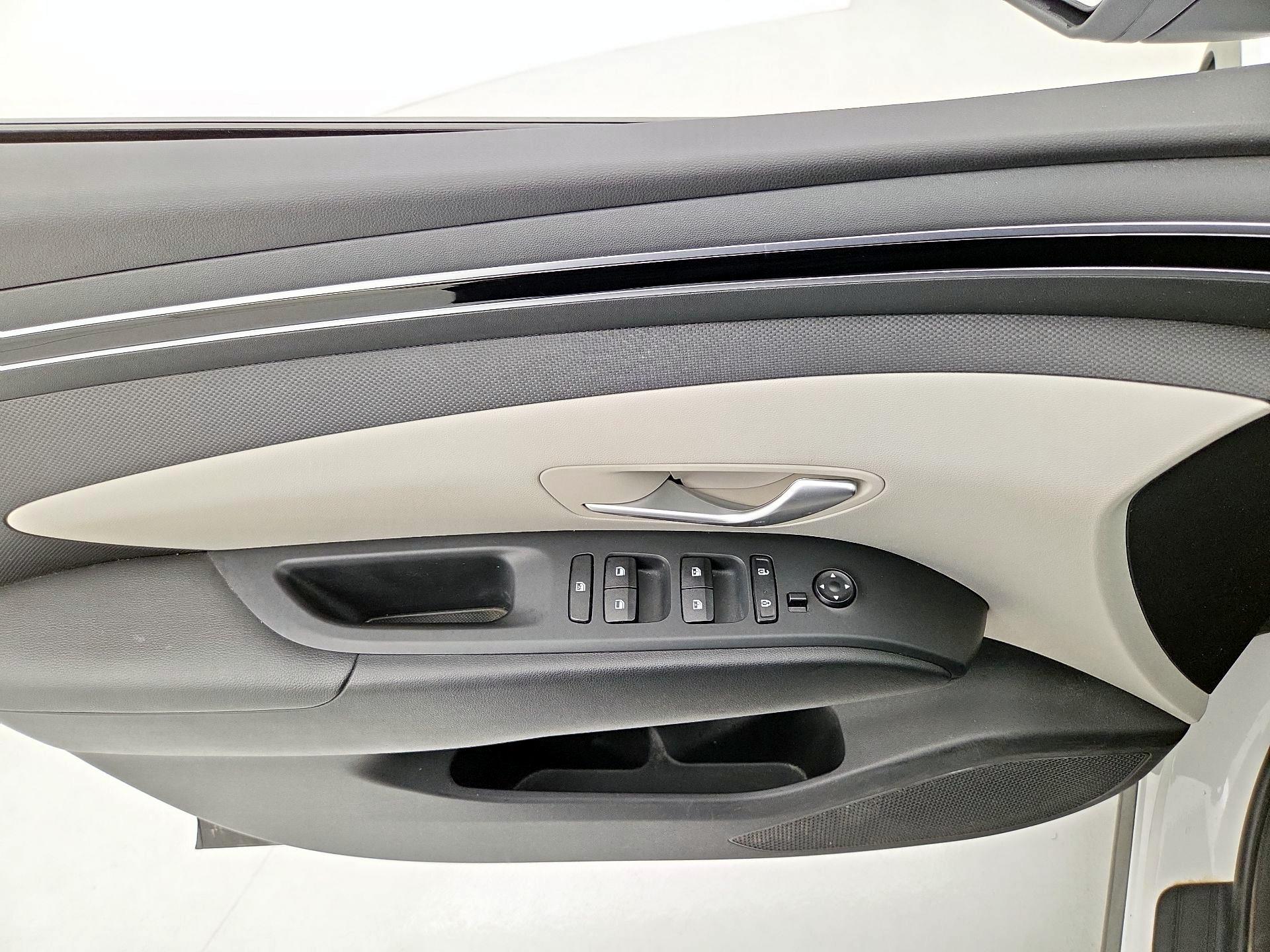 Thumbnail: 2024 Hyundai Tucson - 12
