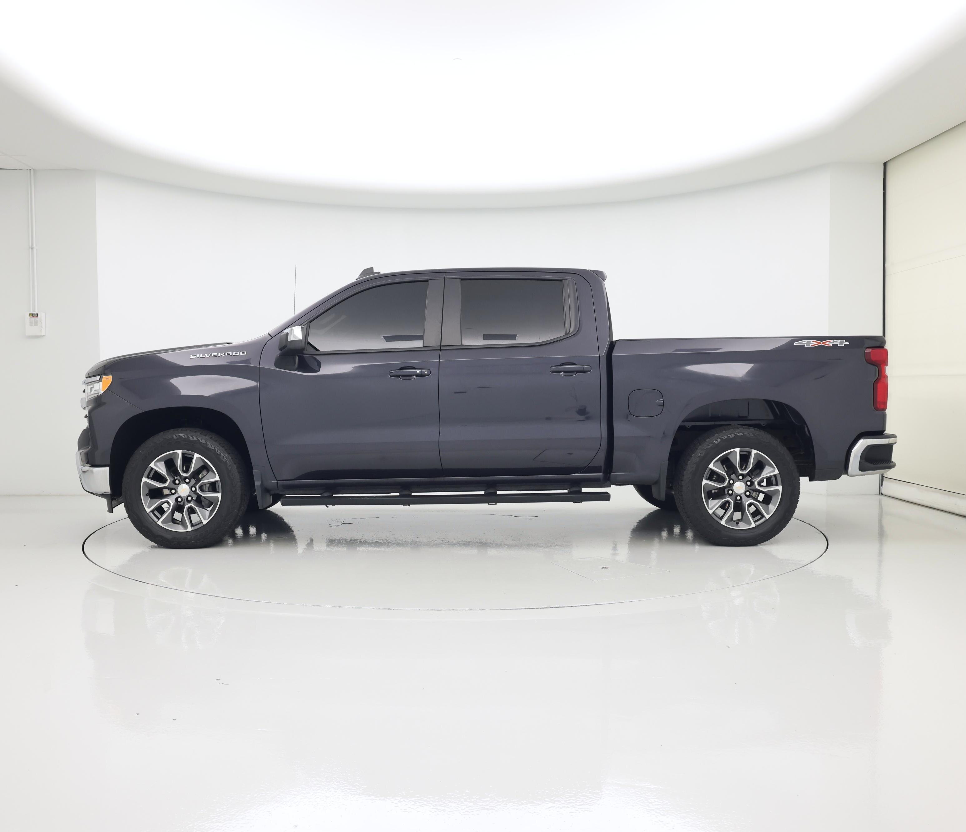 Thumbnail: 2024 Chevrolet Silverado 1500 - 3