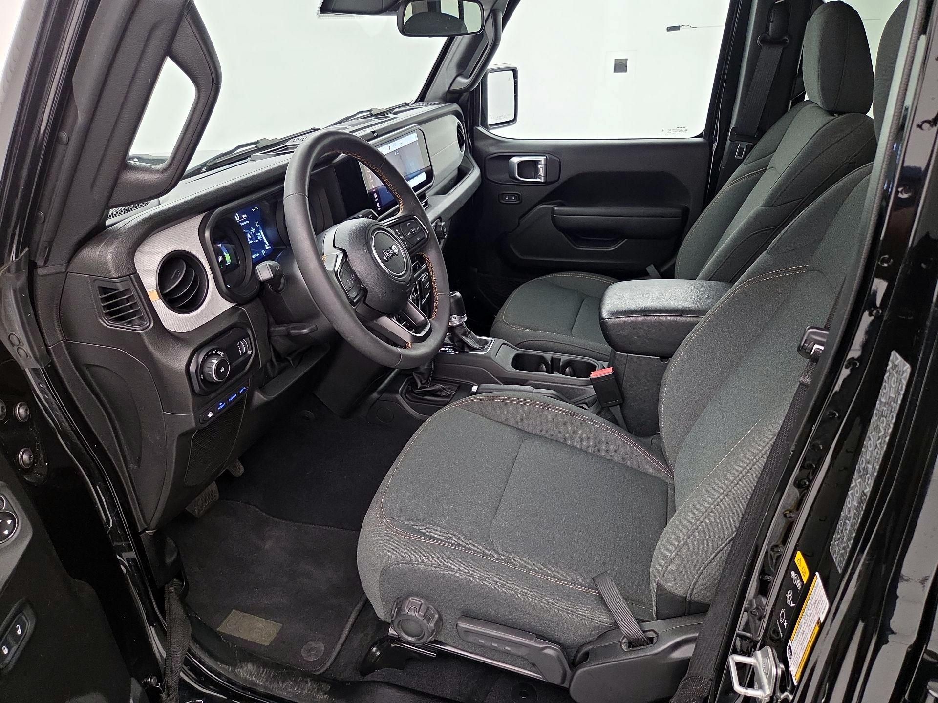 Thumbnail: 2024 Jeep Wrangler - 11