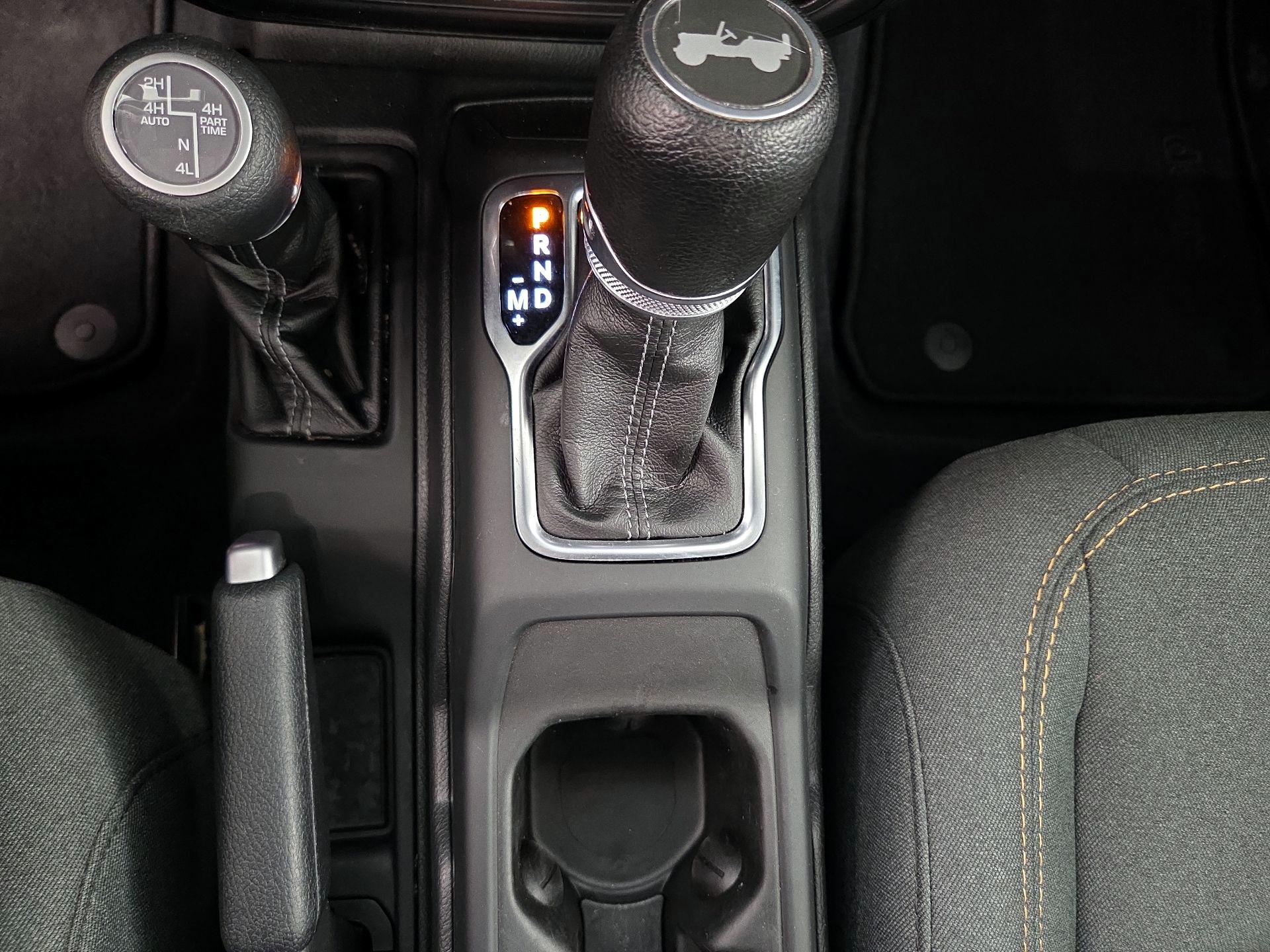 Thumbnail: 2024 Jeep Wrangler - 17