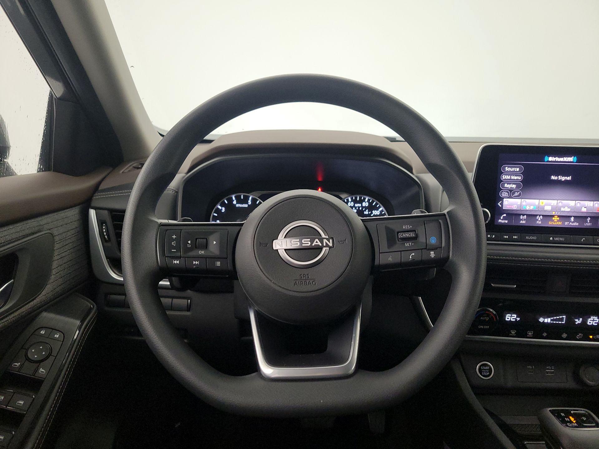 Thumbnail: 2023 Nissan Rogue - 10