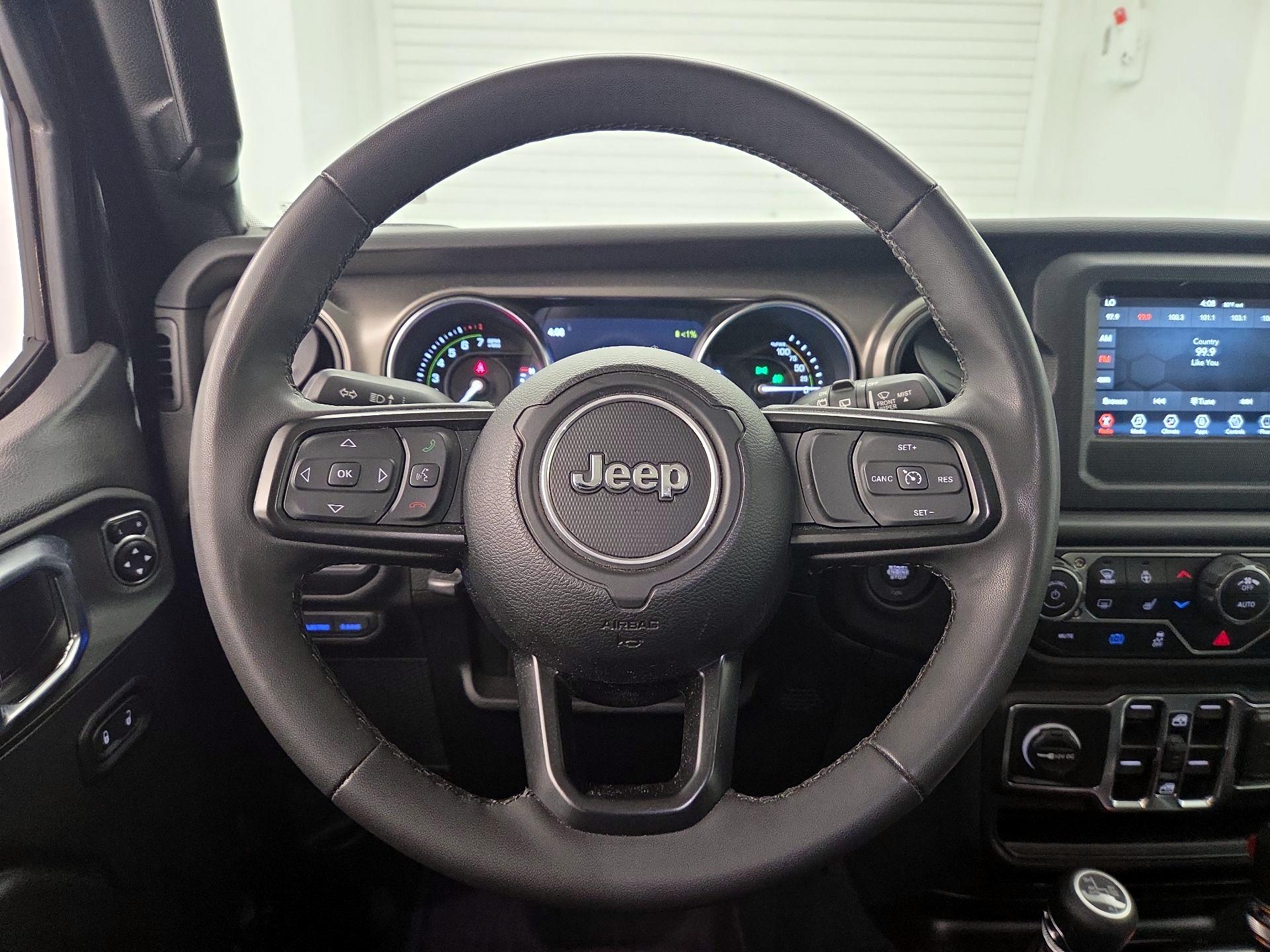 Thumbnail: 2023 Jeep Wrangler - 10
