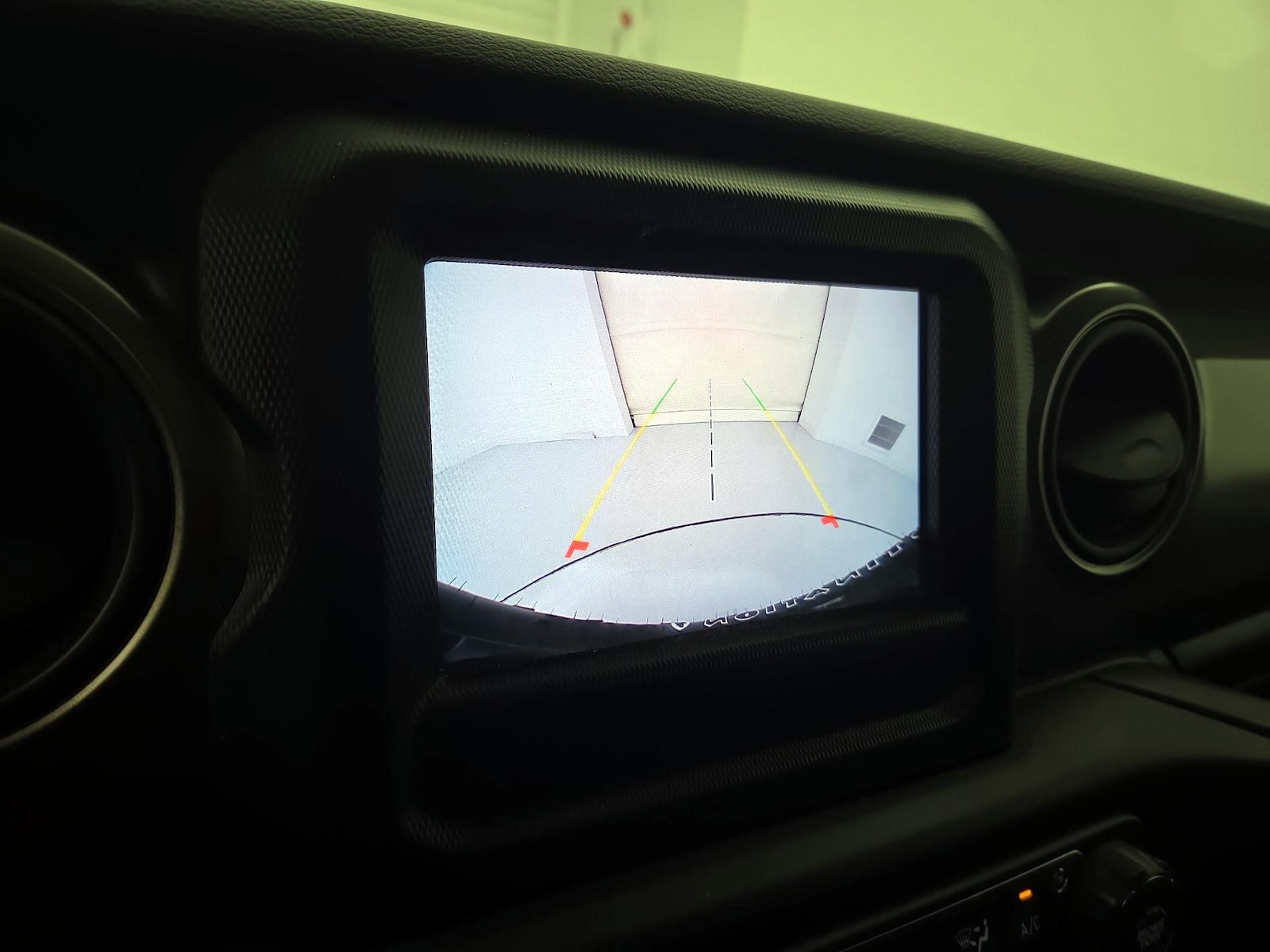 2023 Jeep Wrangler 4xe Willys 4XE - Photo 15