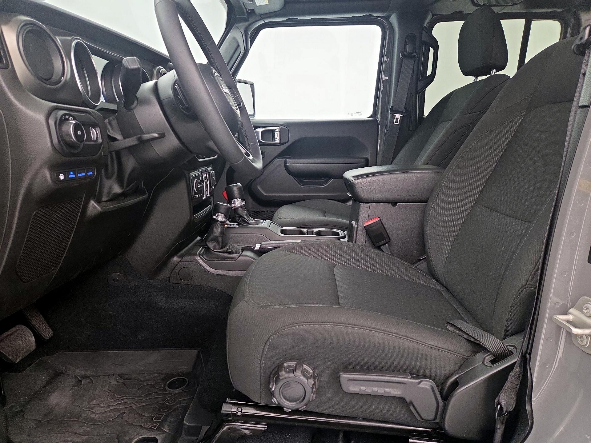 Thumbnail: 2023 Jeep Wrangler - 11