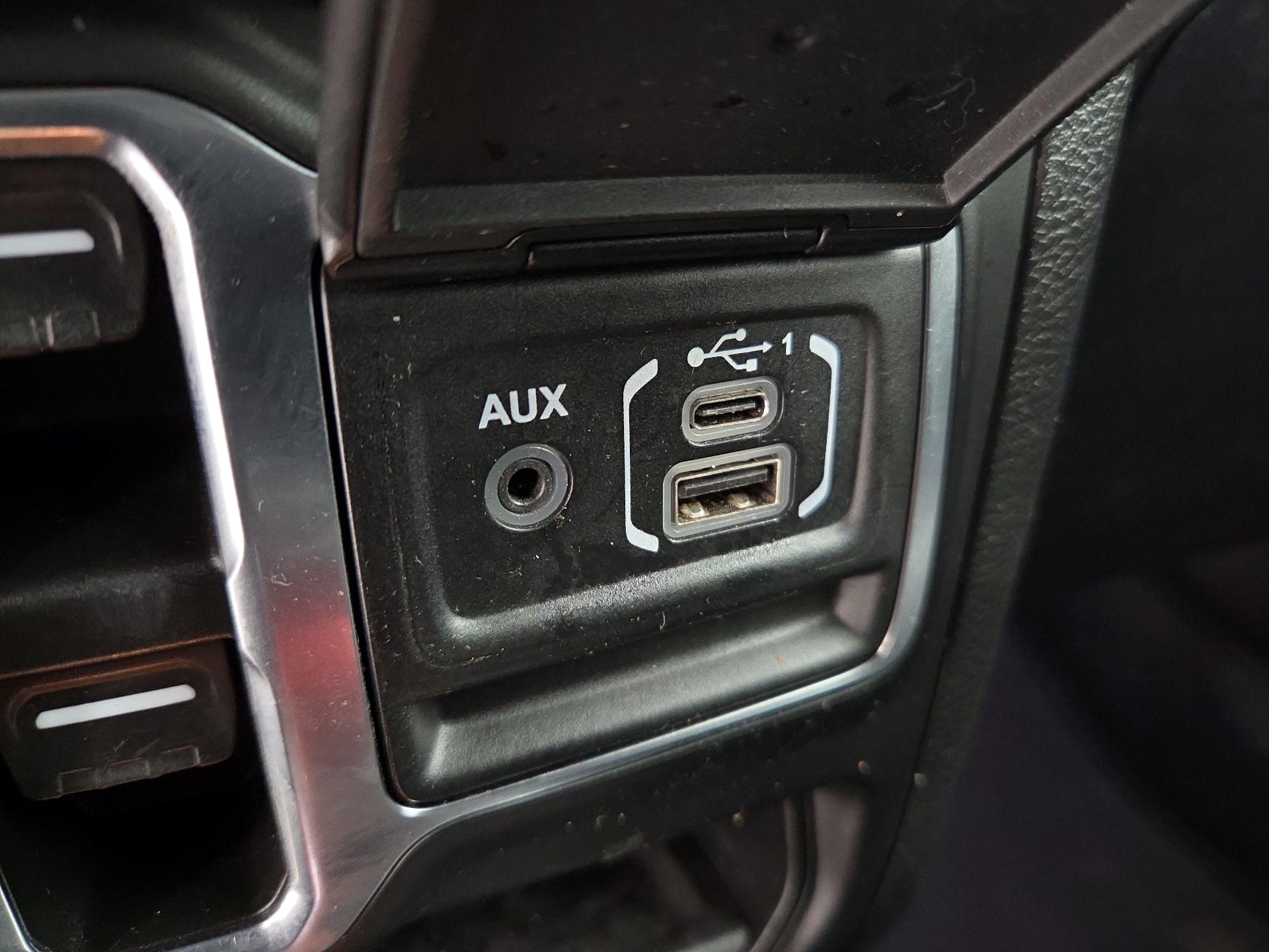 Thumbnail: 2023 Jeep Wrangler - 19