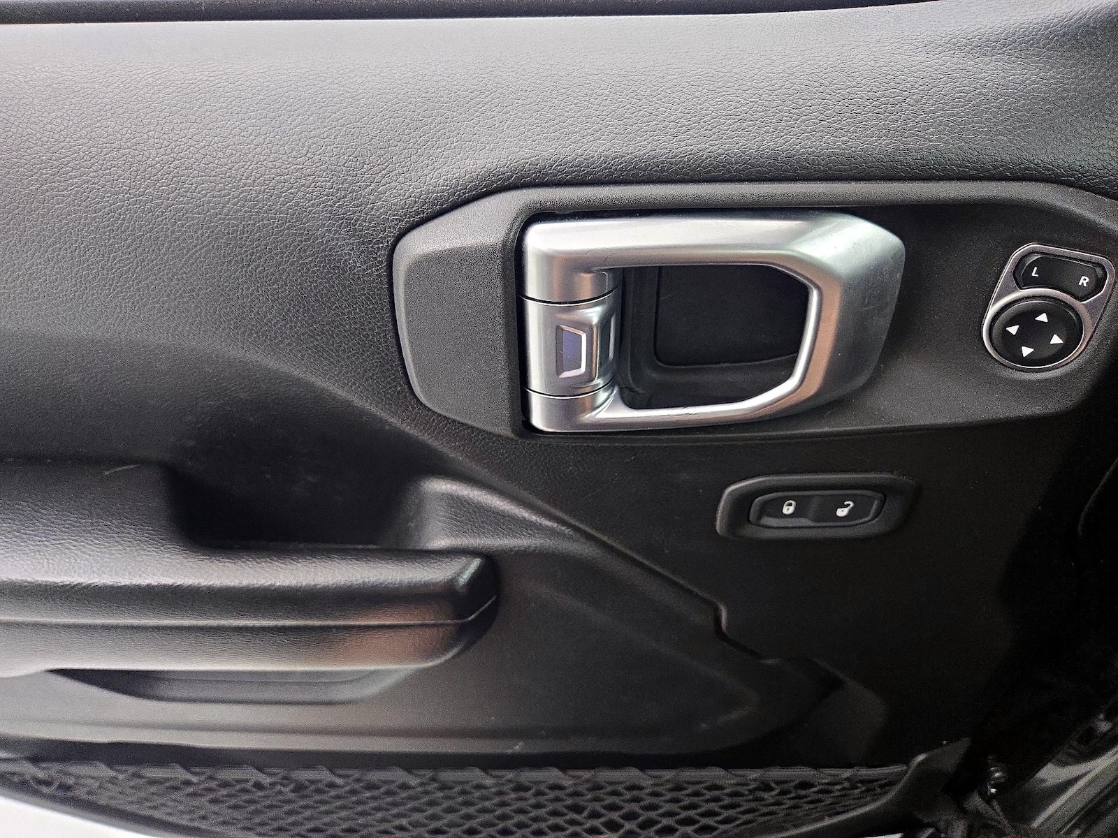 2020 Jeep Wrangler Unlimited Sport S - Photo 13